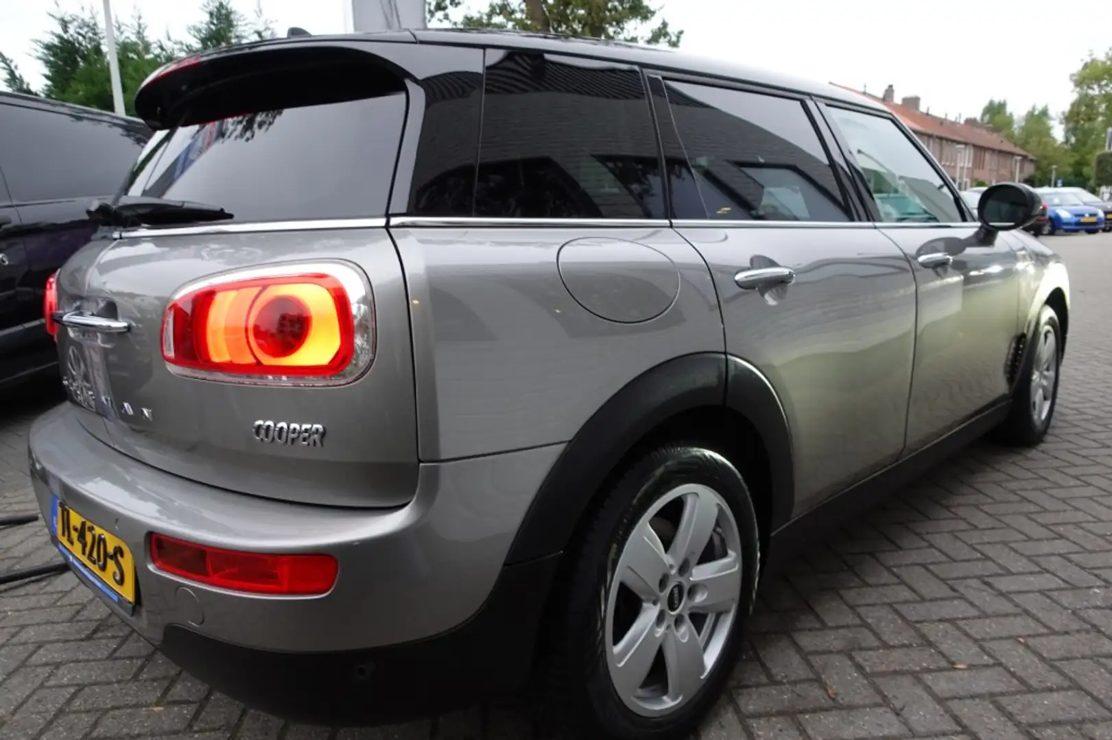 MINI 1.5 COOPER SALT BNS. Navi Led Automaat All seasons Beige - 2