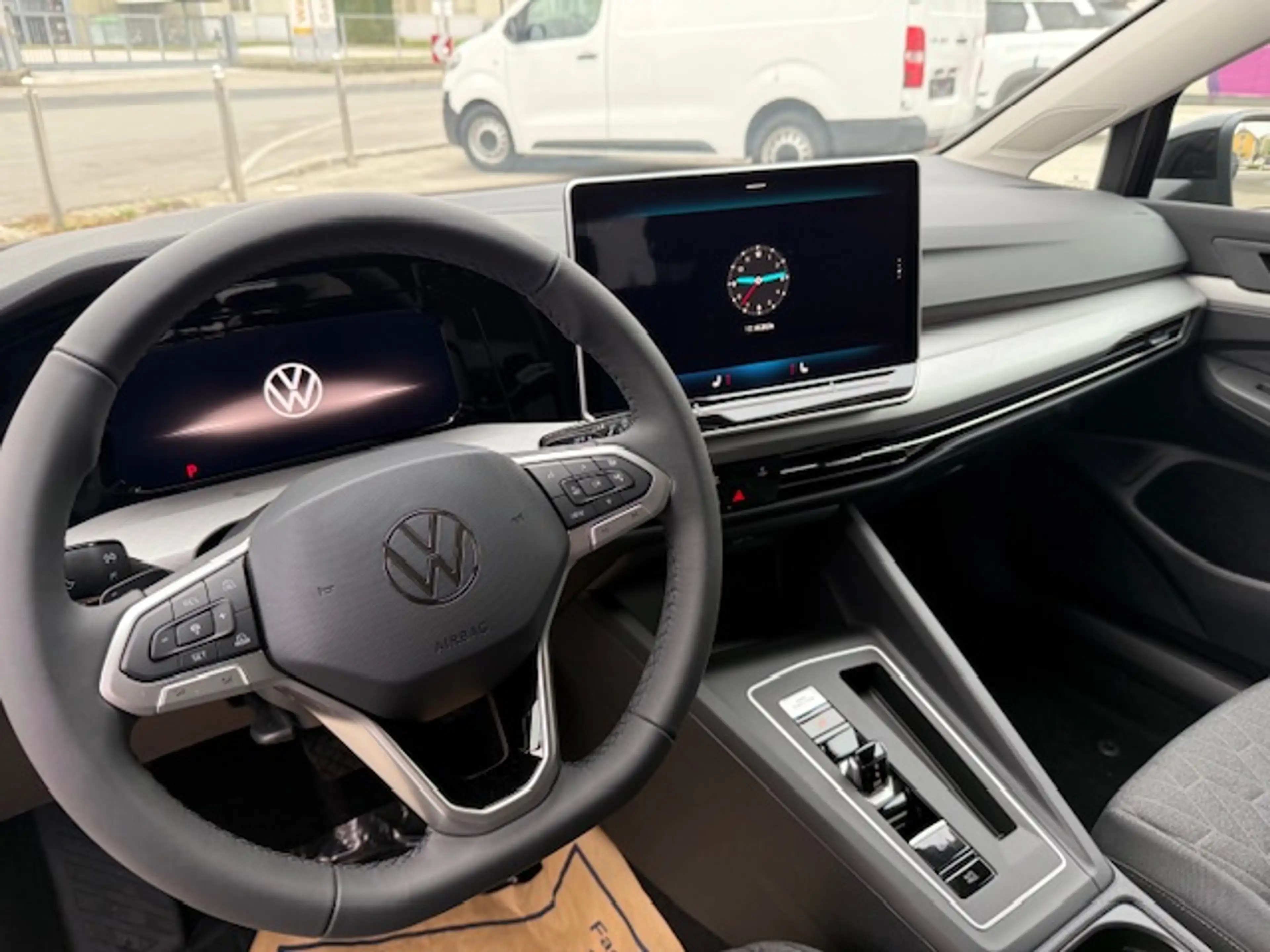 Volkswagen Golf 2.0 TDI 110 kW Life inkl. Anhängekupplung — photo 14