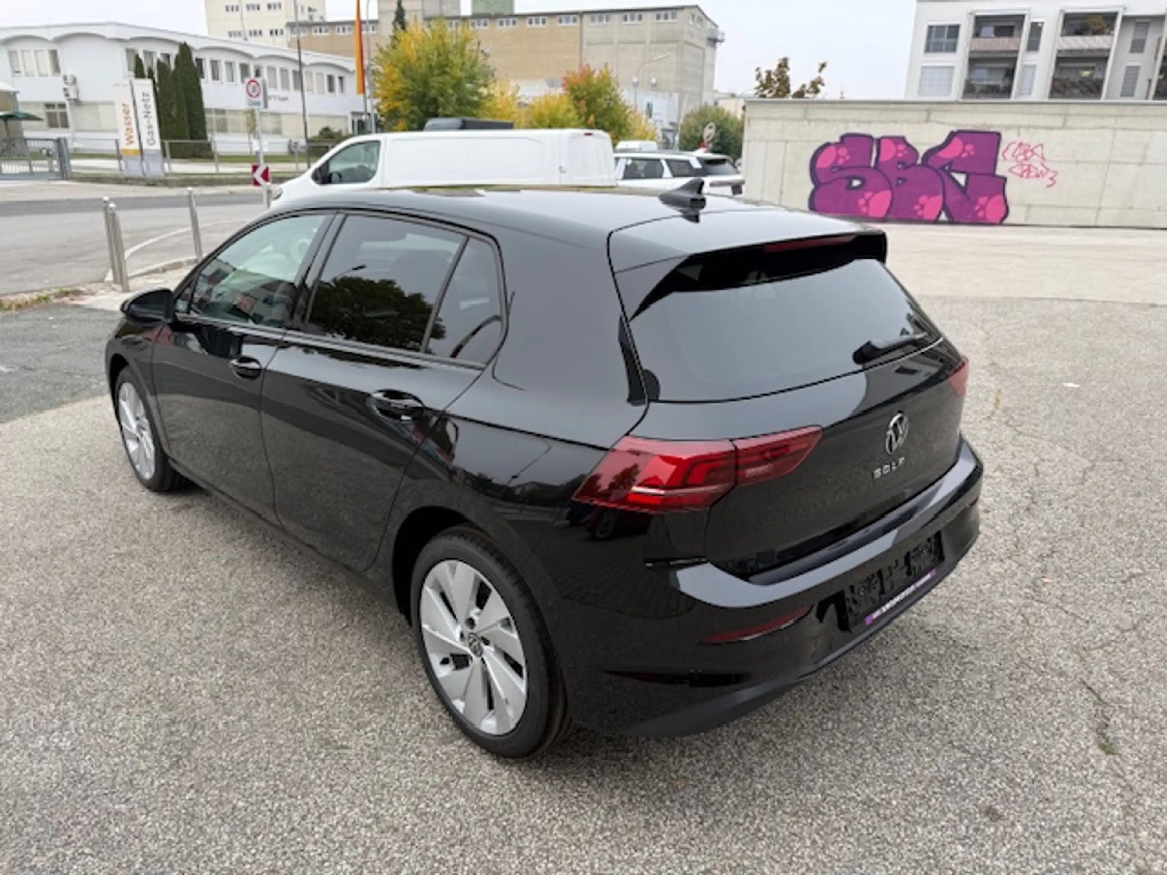 Volkswagen Golf 2.0 TDI 110 kW Life inkl. Anhängekupplung — photo 3