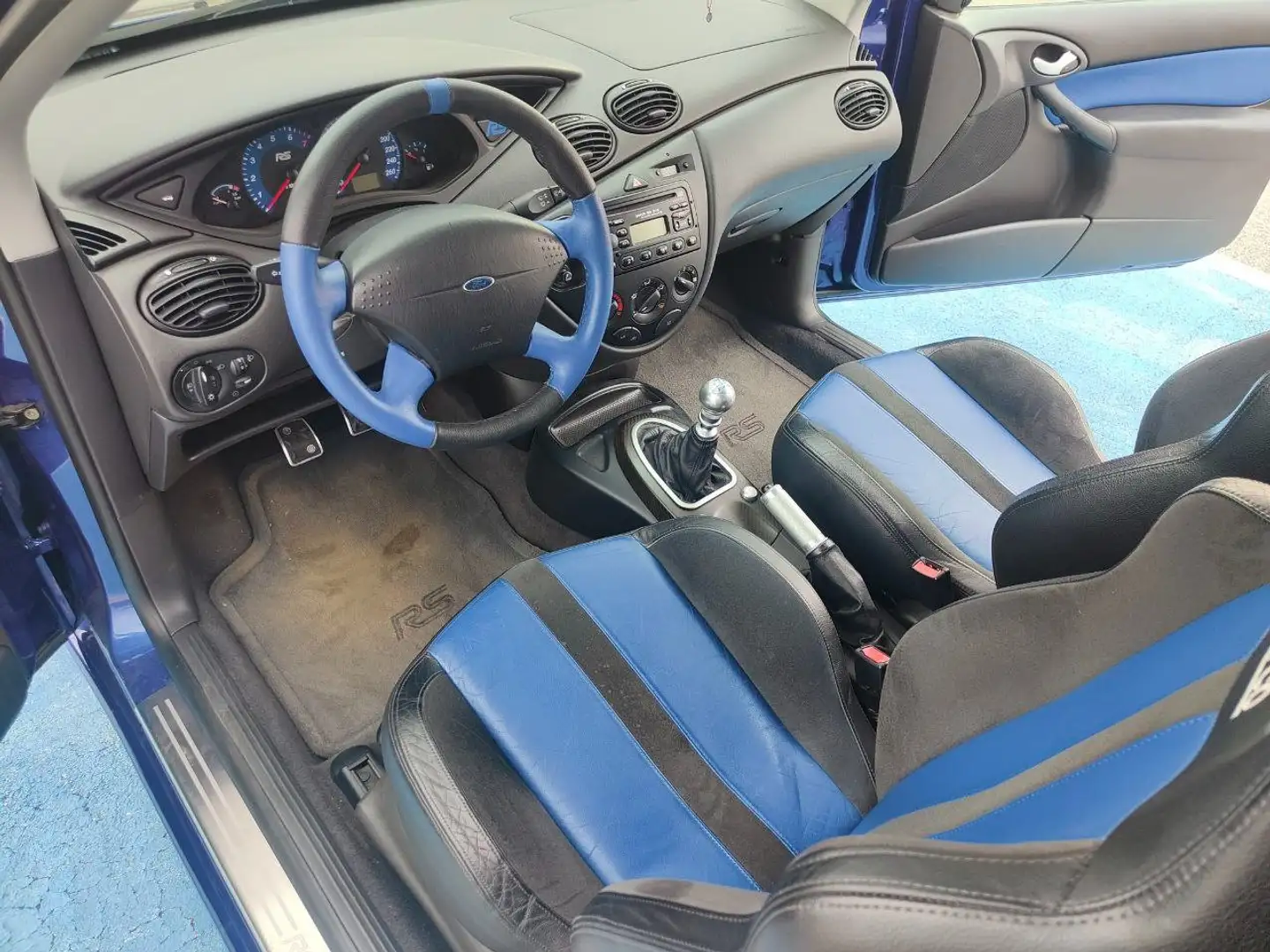 Ford Focus 2.0i 16V RS Imperial Blue 215cv Blu/Azzurro - 2
