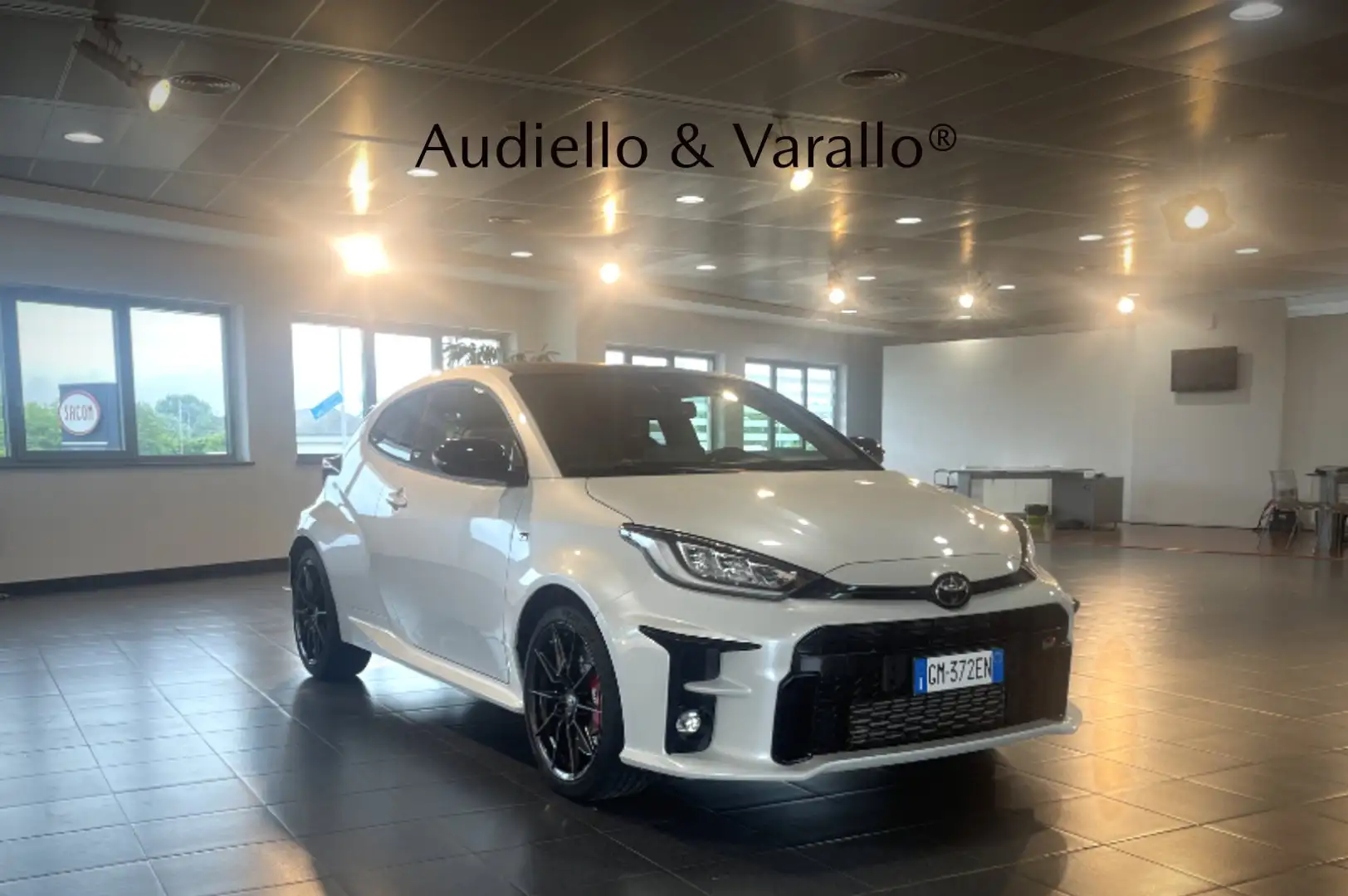 Toyota Yaris 1.6 Turbo GR  Circuit Bianco - 2