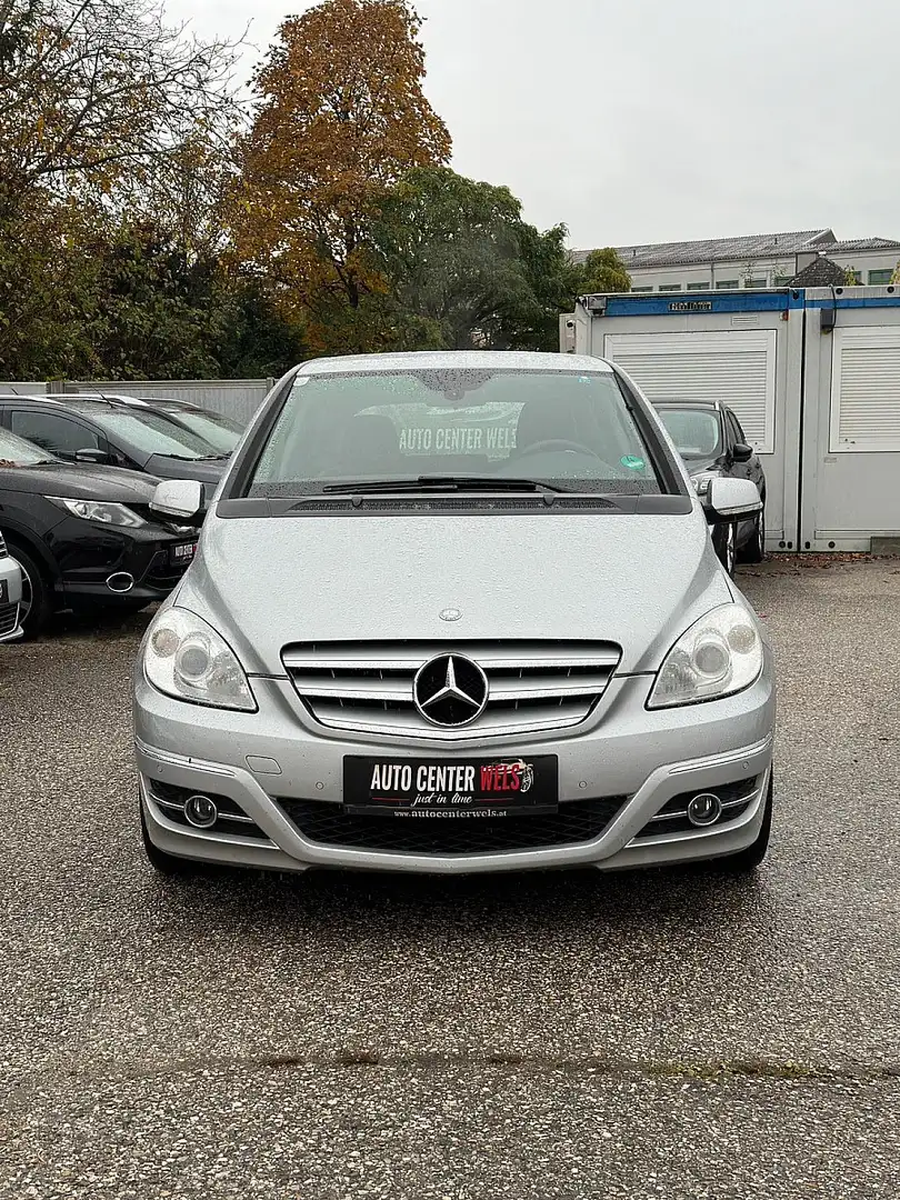 Mercedes-Benz B 160 BlueEfficiency  Aut. Grau - 2