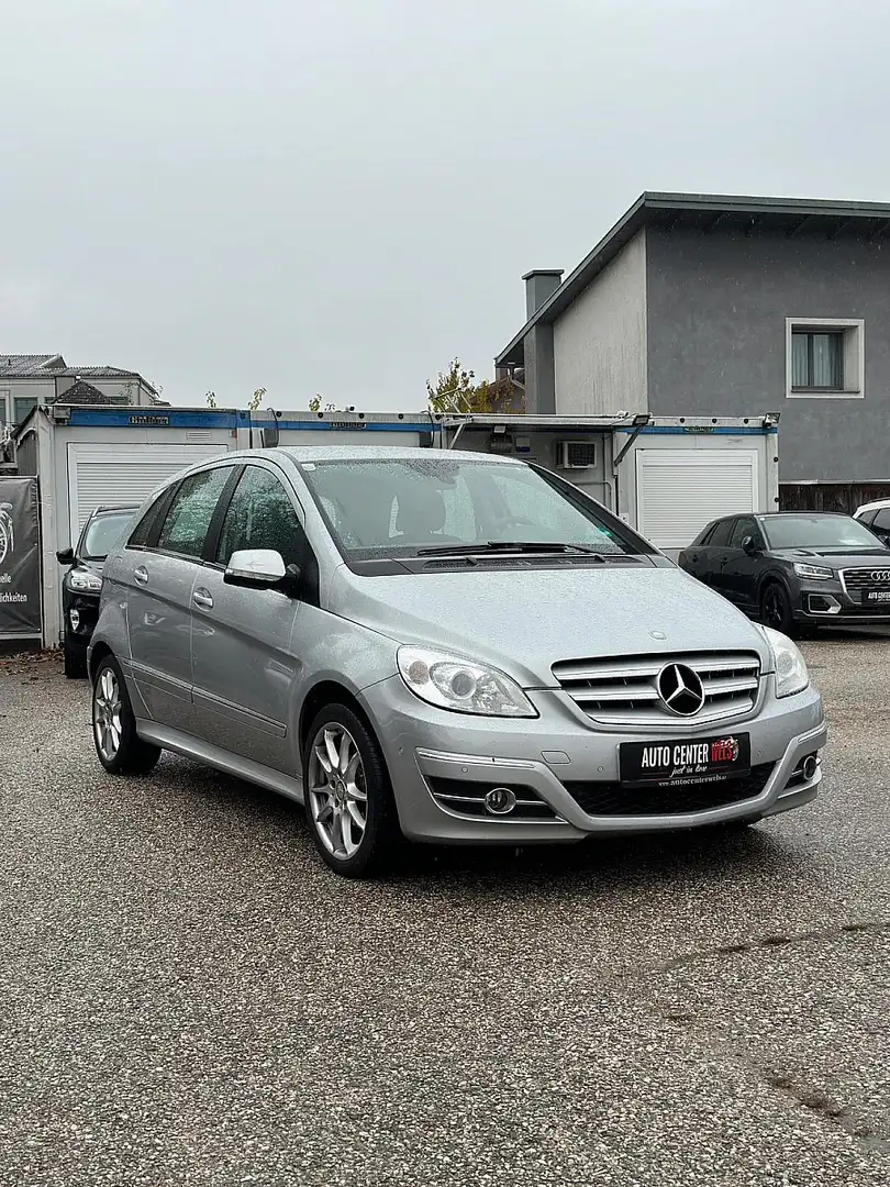 Mercedes-Benz B 160 BlueEfficiency  Aut. Grau - 1