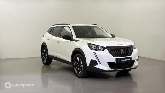 Peugeot 2008 view 3