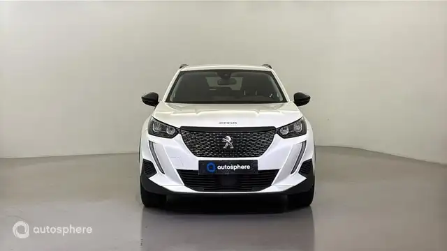 Peugeot 2008 view 2