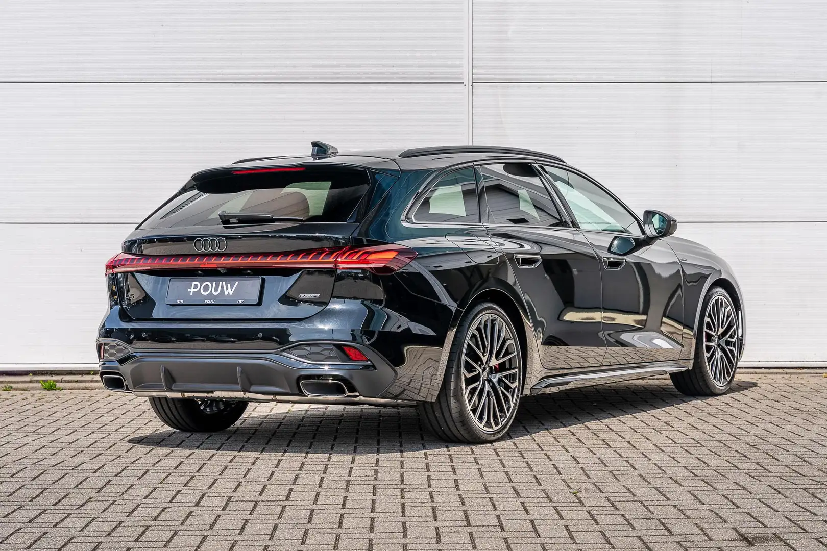Audi A5 Avant 2.0 e-hybrid 299pk quattro S Edition | Tech Zwart - 2
