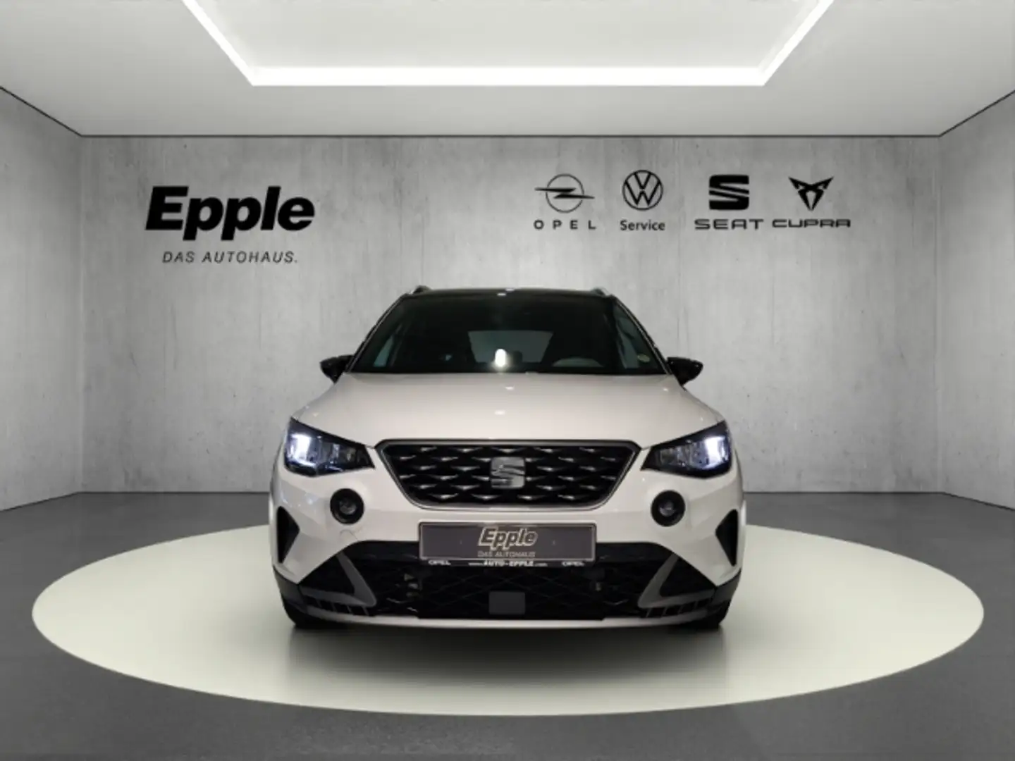 SEAT Arona FR 1.5 Navi LED ACC Kamera 5 Jahre Garantie ab EZ Weiß - 2