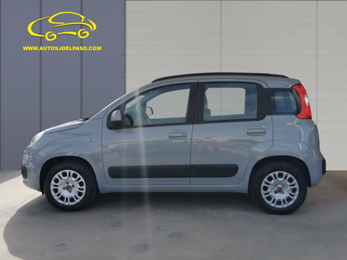 Fiat Panda 1.2 Lounge Gris - 2