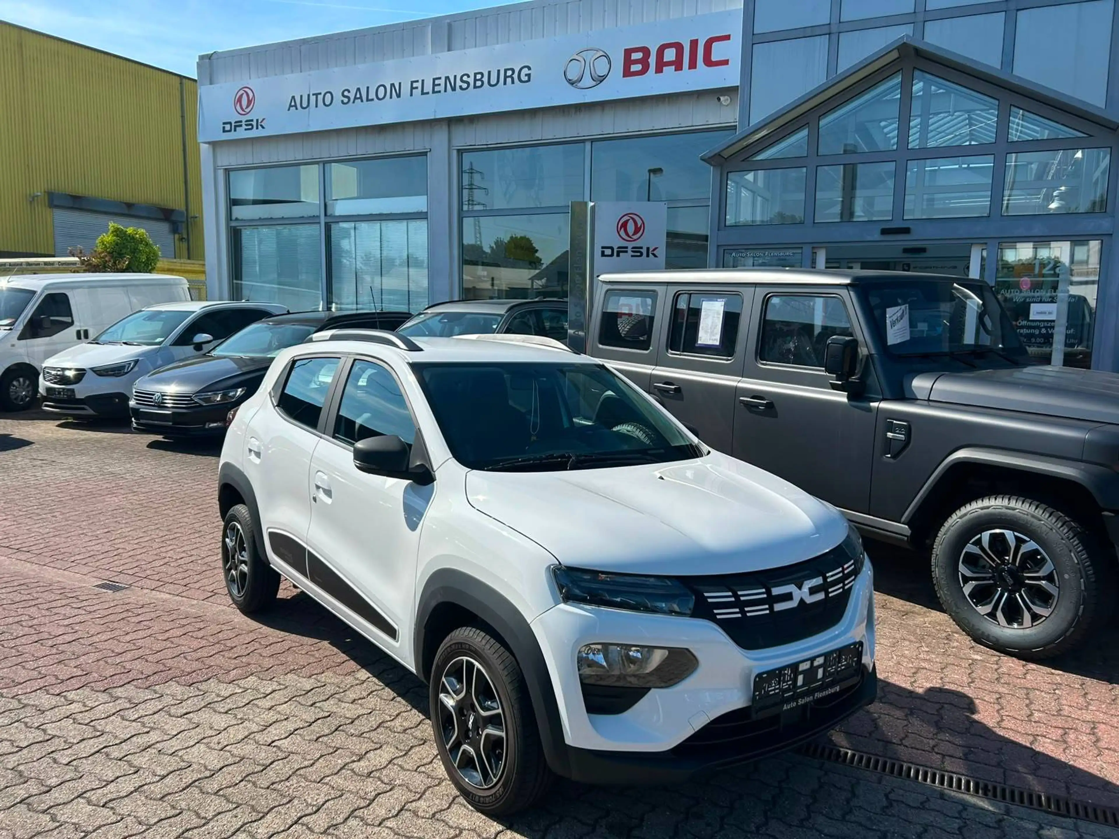 Dacia Spring Essential*1 Hand*Service neu*Akku 93 Prozent*Klima uvm