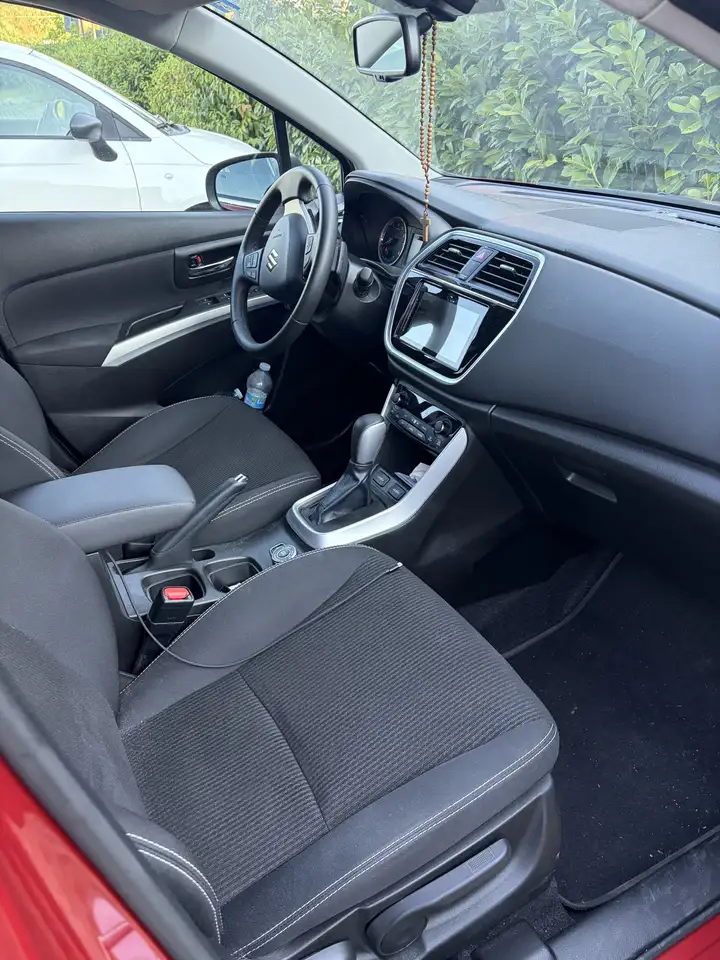 Suzuki S-Cross