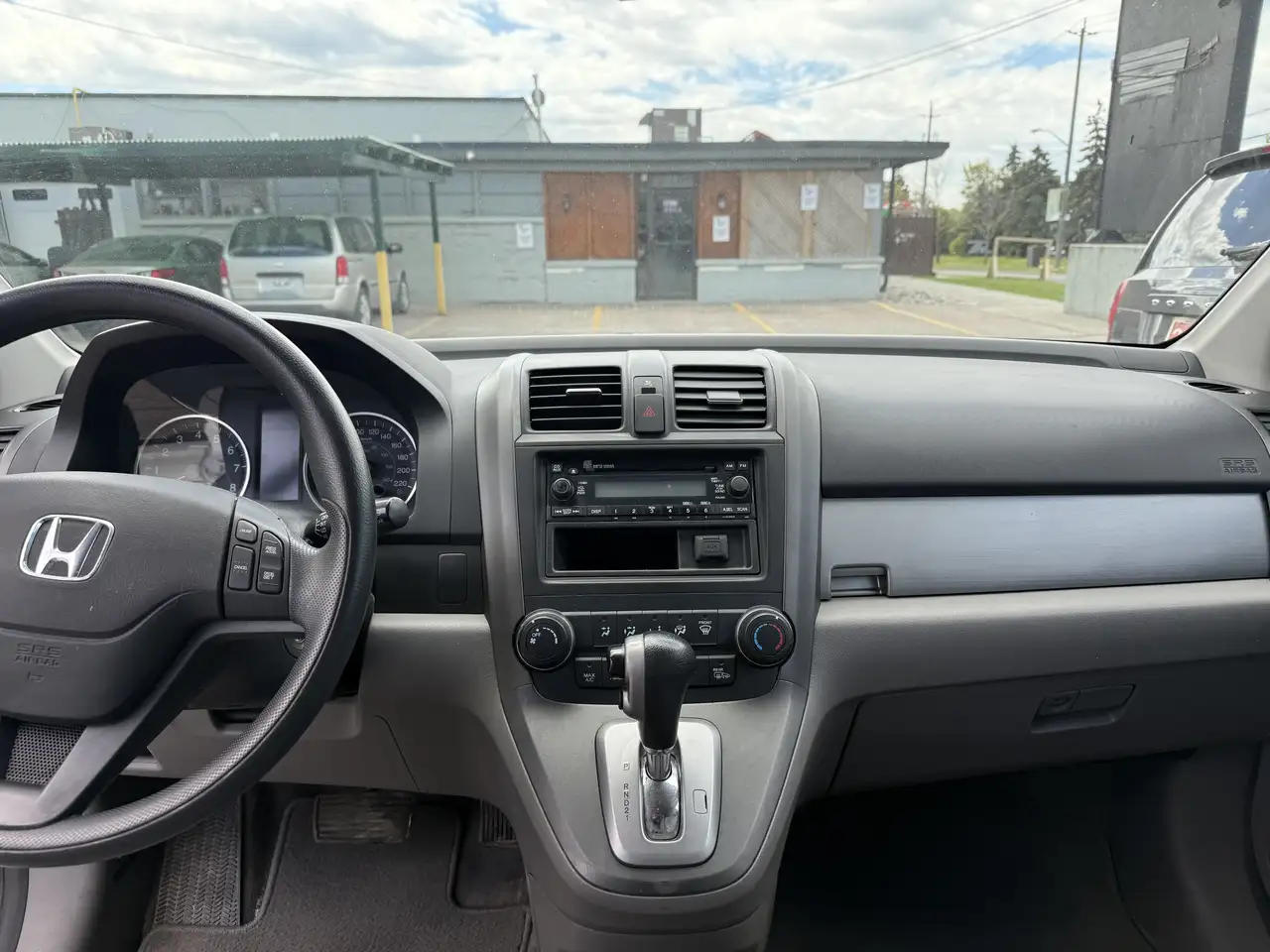 Honda CR-V снимка Honda CR-V