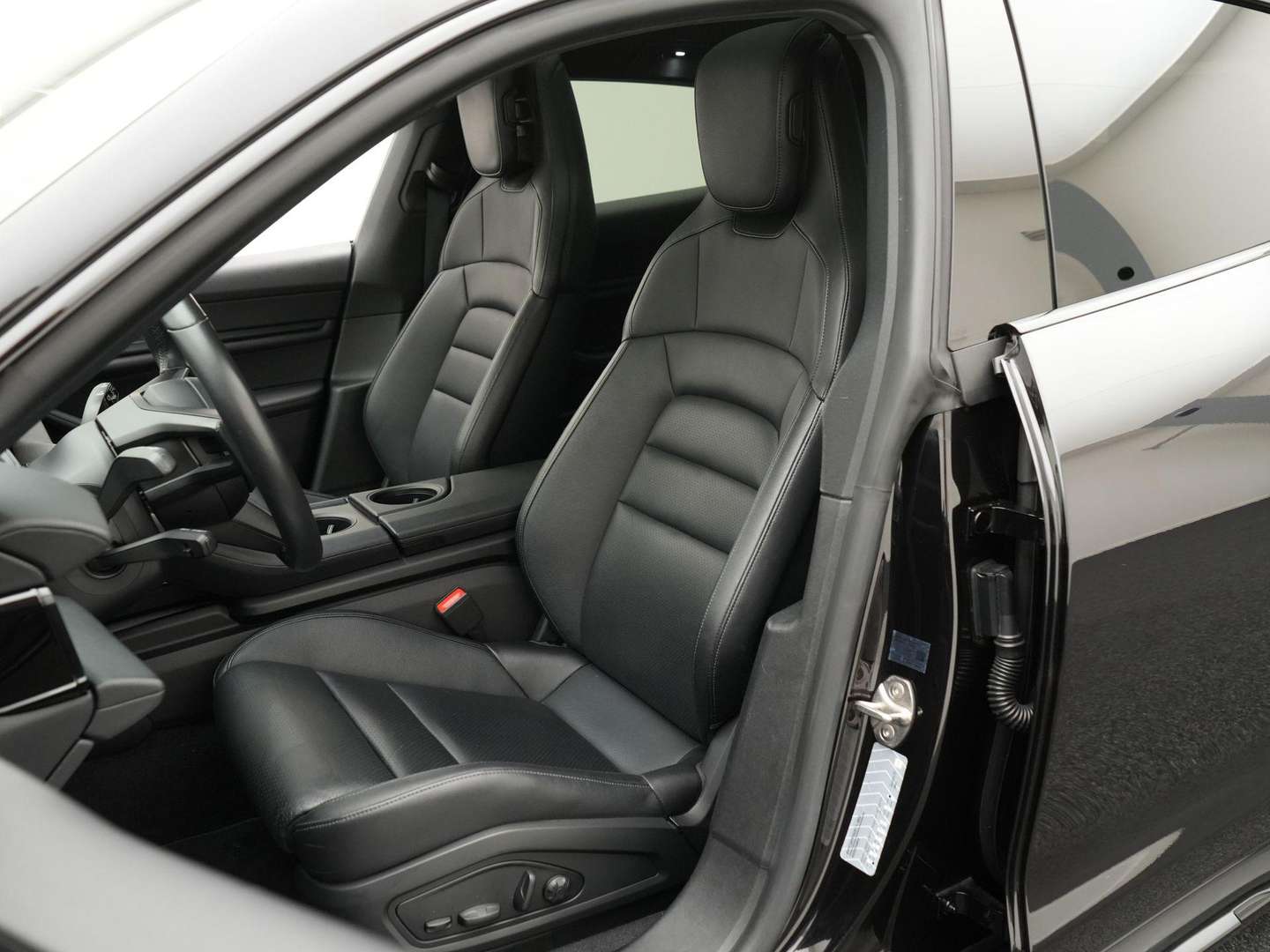 Porsche Taycan 4S -  - Joinsteer - #4