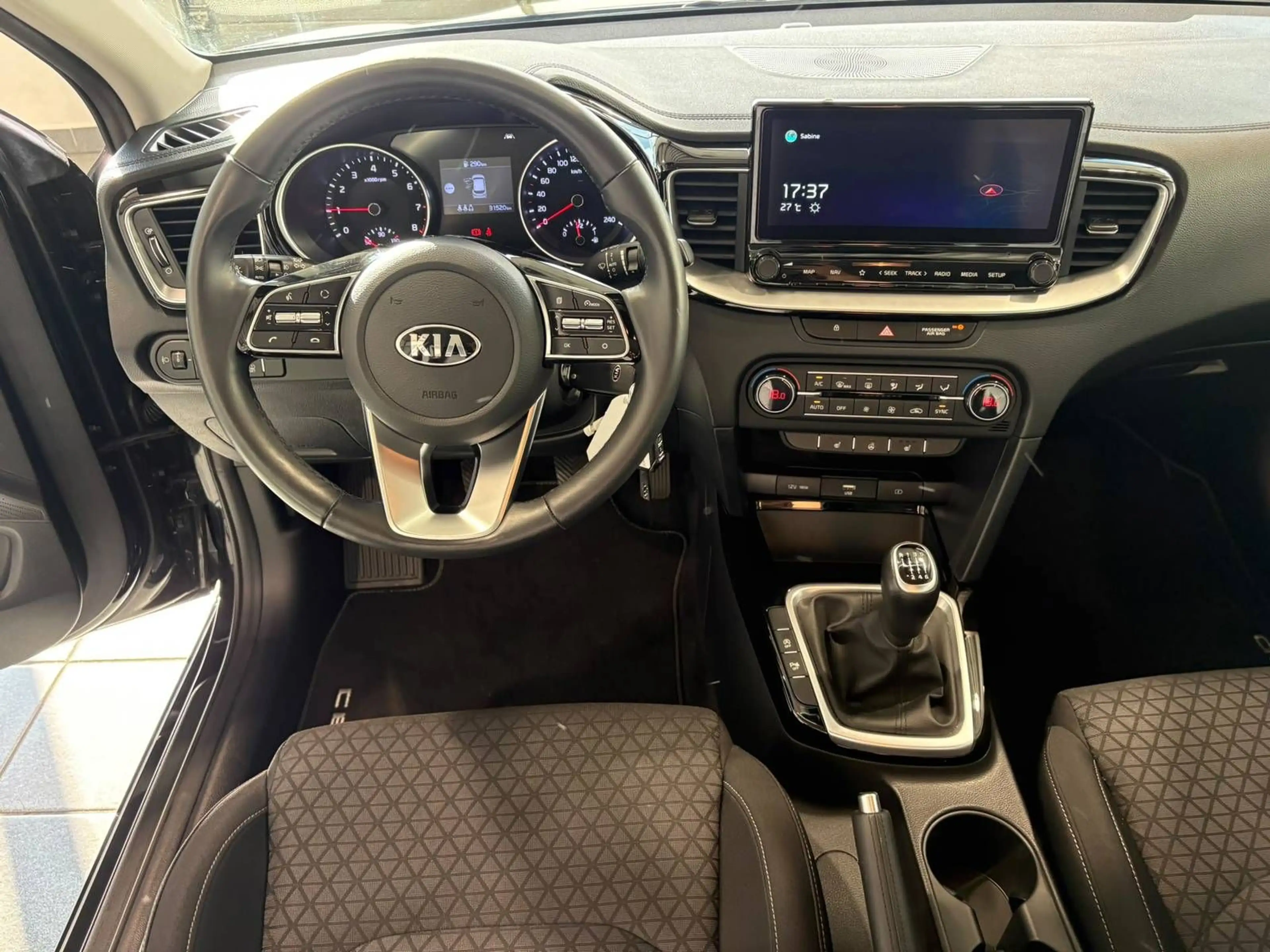 Kia Ceed / cee'd Ceed 1.4 Vision Navi|Kamera|SHZ|PDC — photo 9