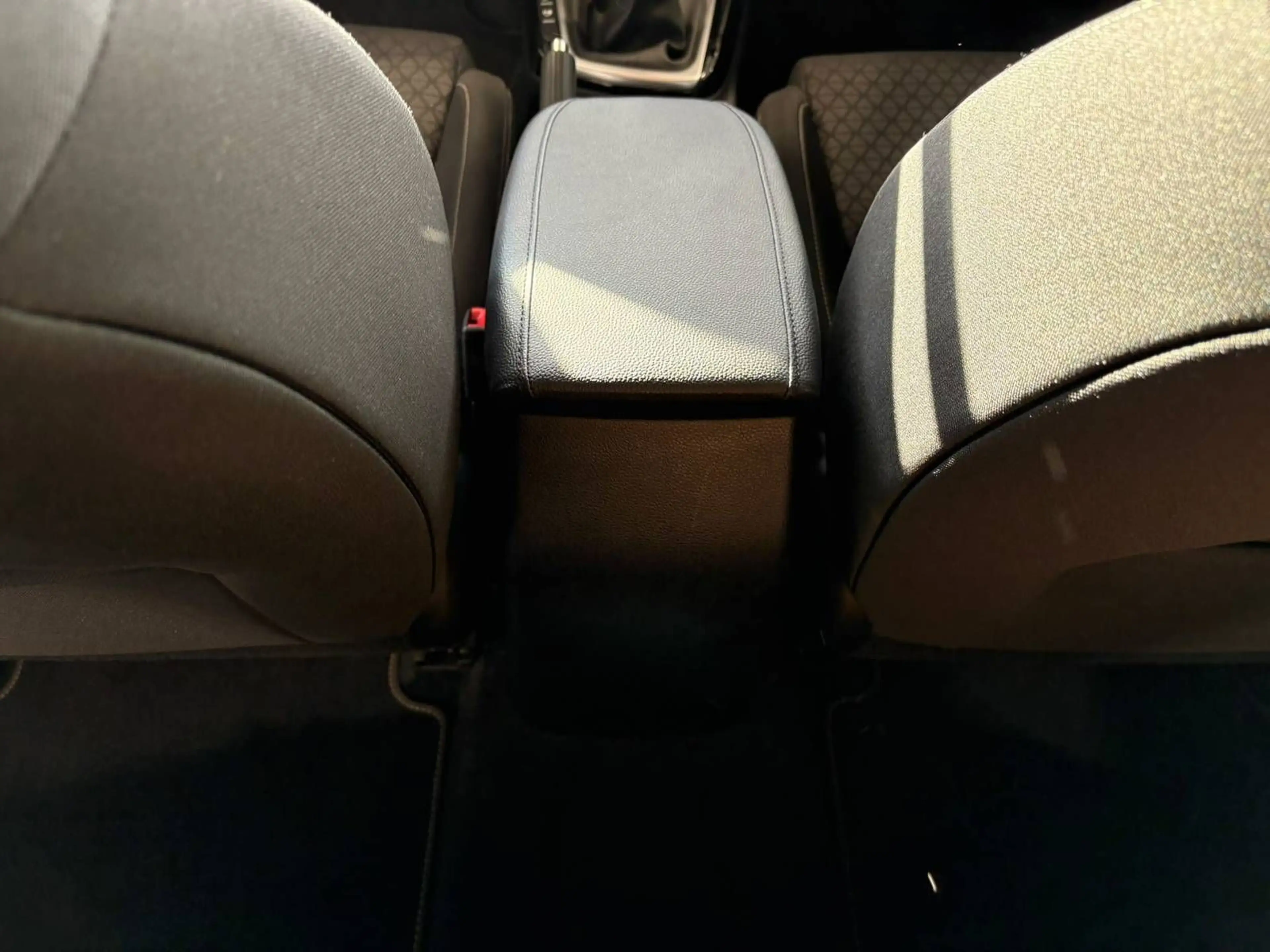 Kia Ceed / cee'd Ceed 1.4 Vision Navi|Kamera|SHZ|PDC — photo 13