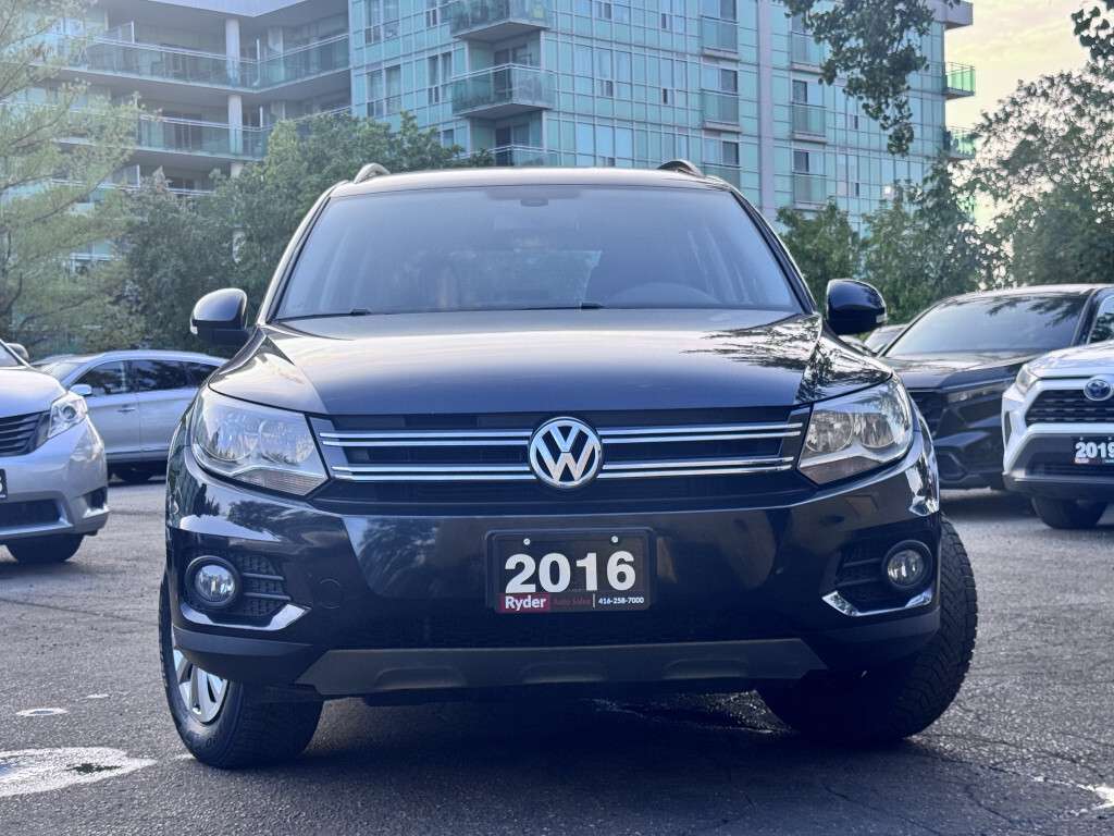 2016 Volkswagen Tiguan No accident / Financing / Warranty — снимка 1