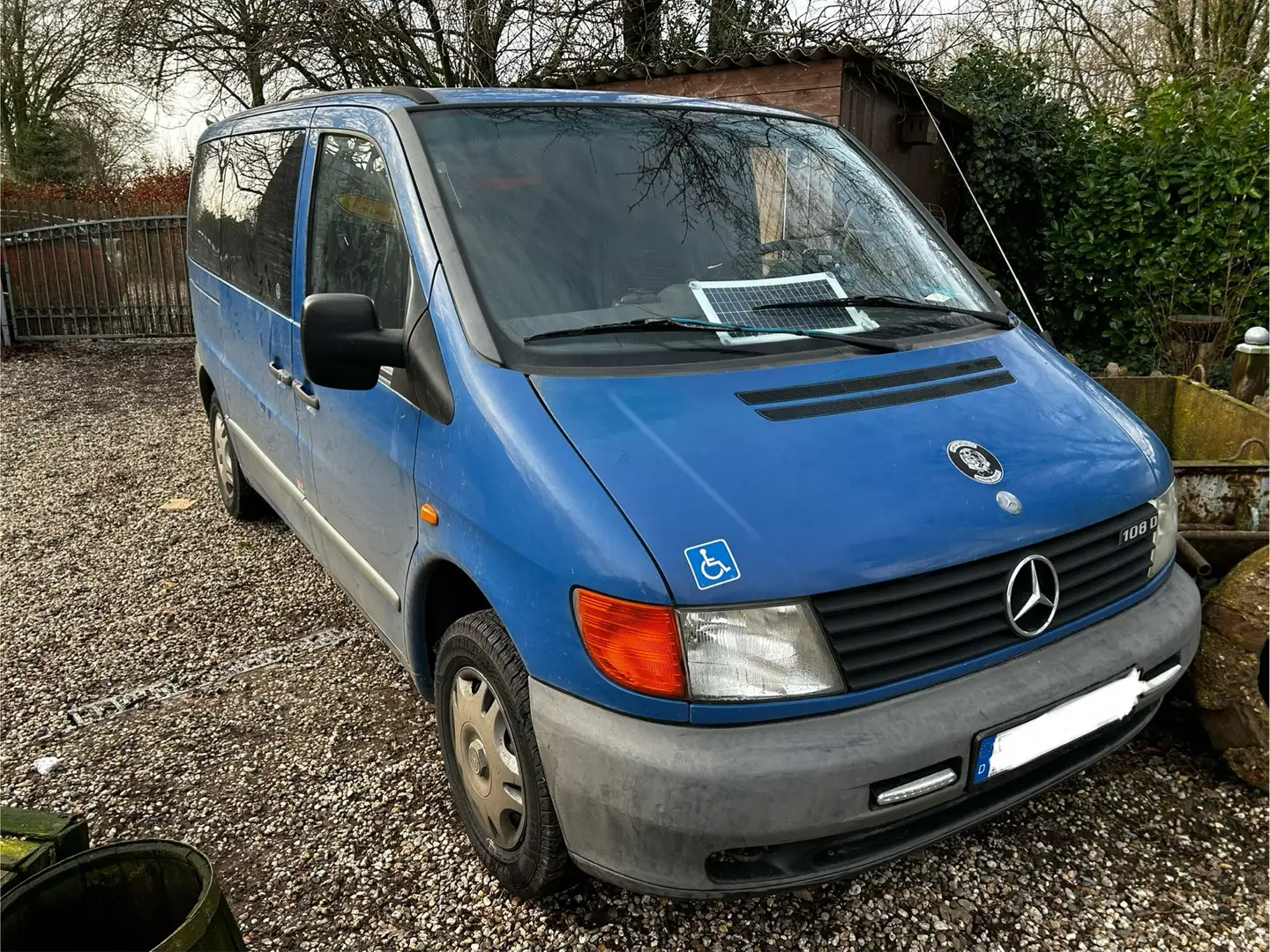 Mercedes-Benz Vito 108 D 164-13 Niebieski - 1