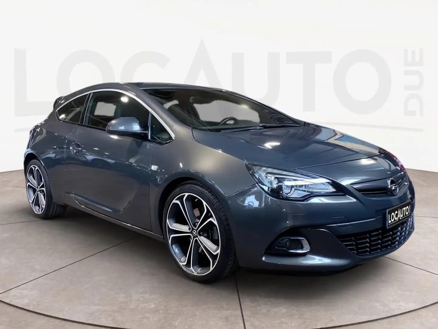 Opel Astra GTC 2.0 cdti biturbo 195cv Grau - 2