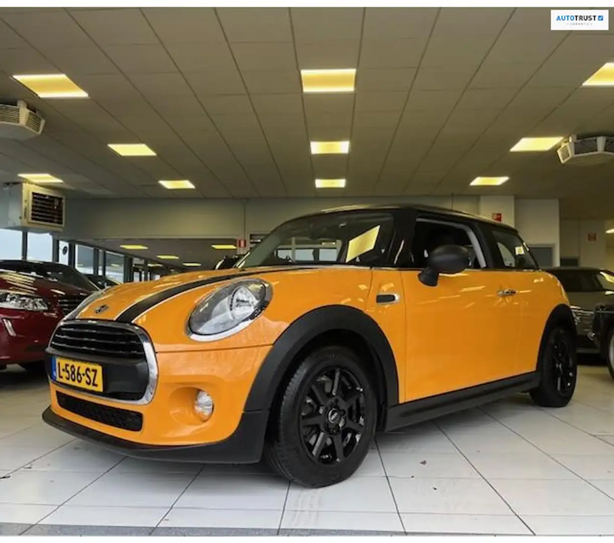 MINI One Mini 1.2 One/1e Eigenaar/Airco/Stoelverwarming Orange - 1