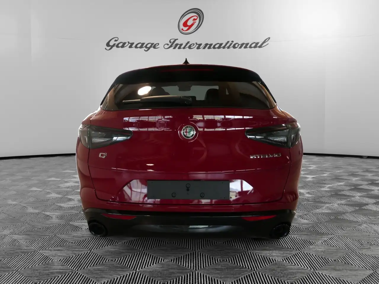 Alfa Romeo Stelvio 2025