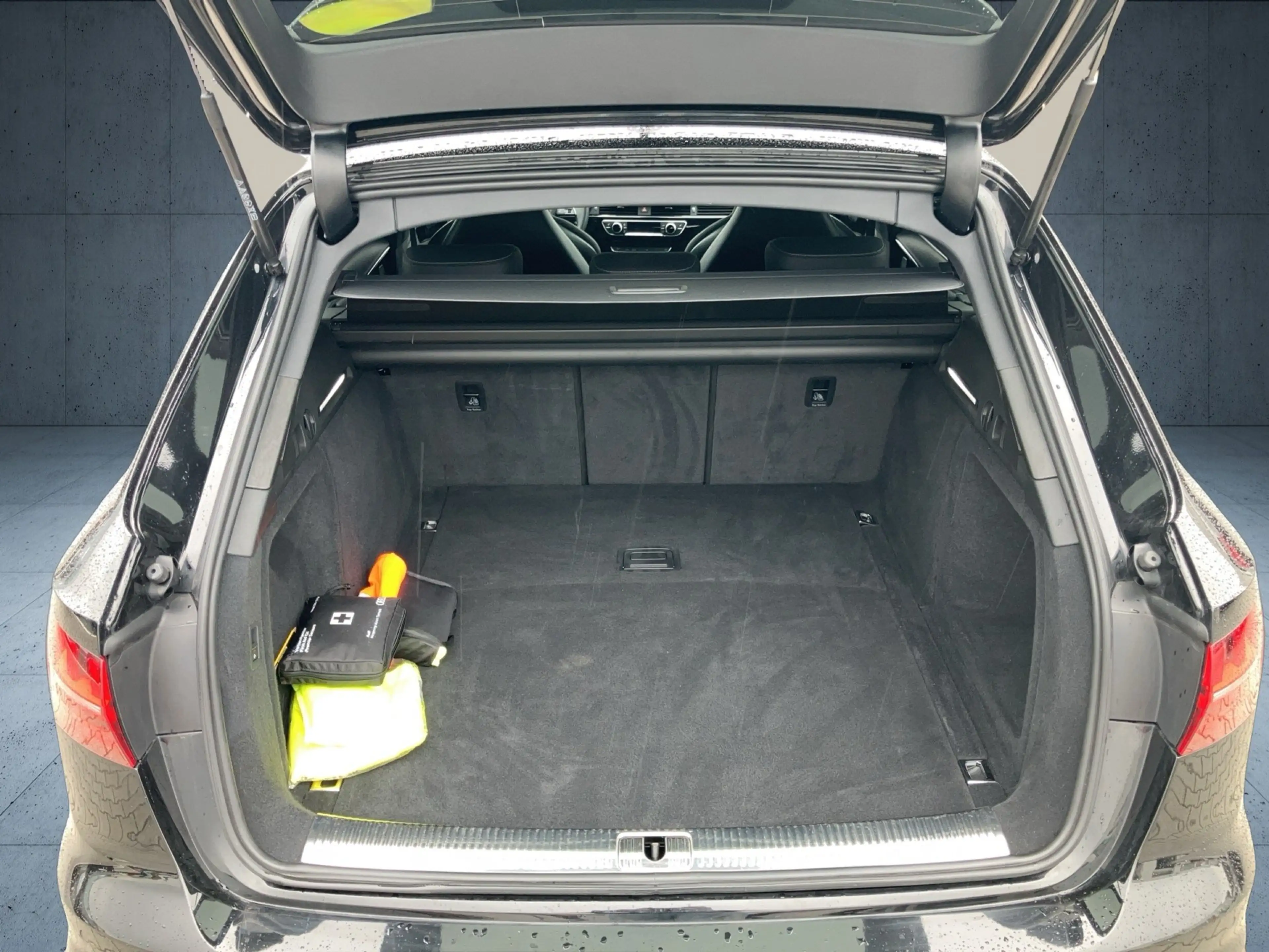 Audi S4 Avant Avant TDI 251(341) tiptronic ACC LM — photo 14