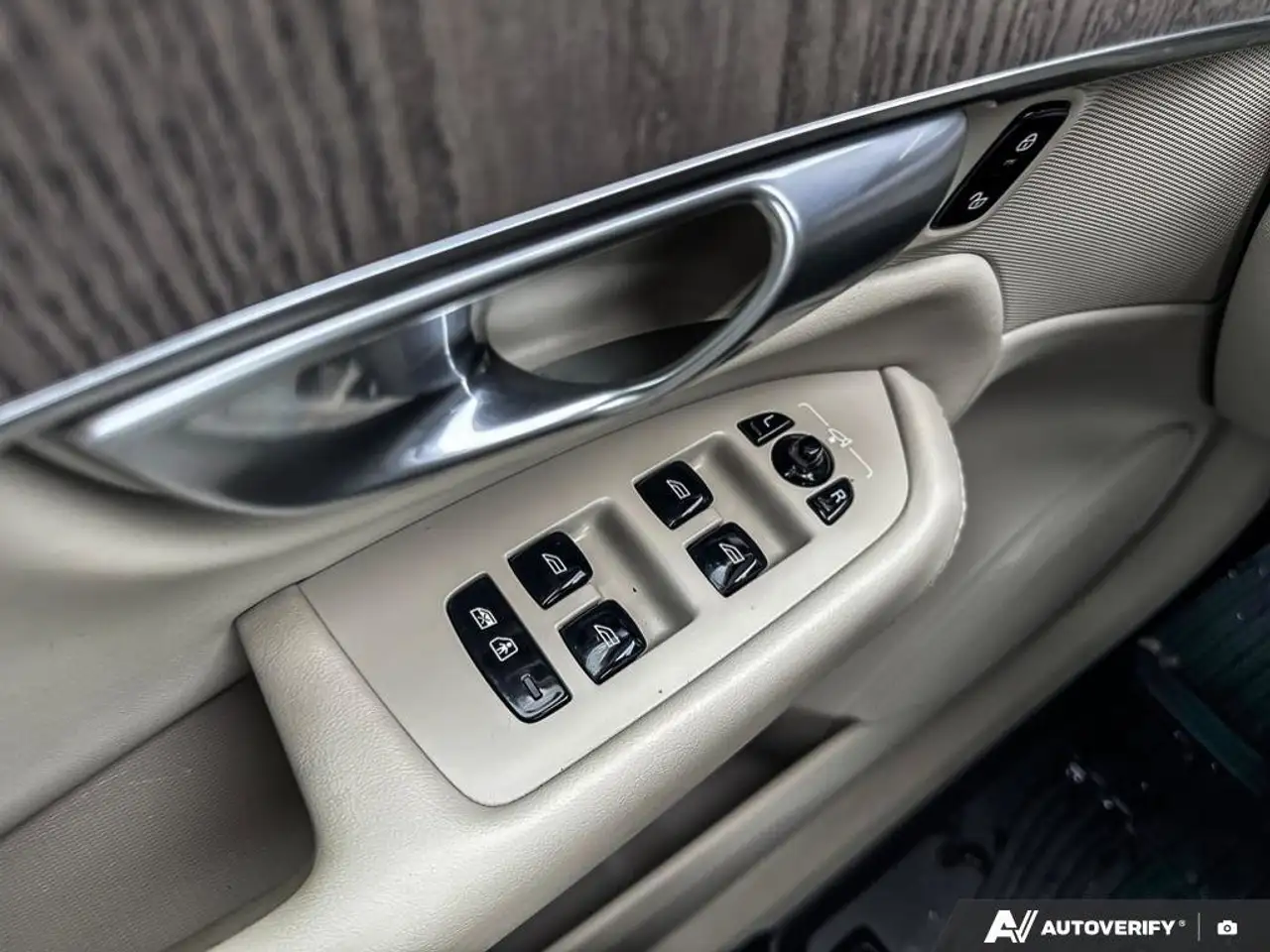 Volvo XC90 снимка Volvo XC90