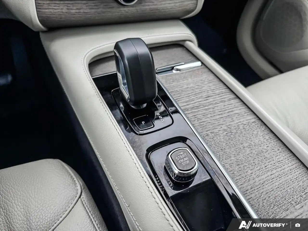 Volvo XC90 снимка Volvo XC90