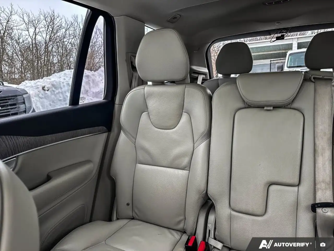 Volvo XC90 снимка Volvo XC90
