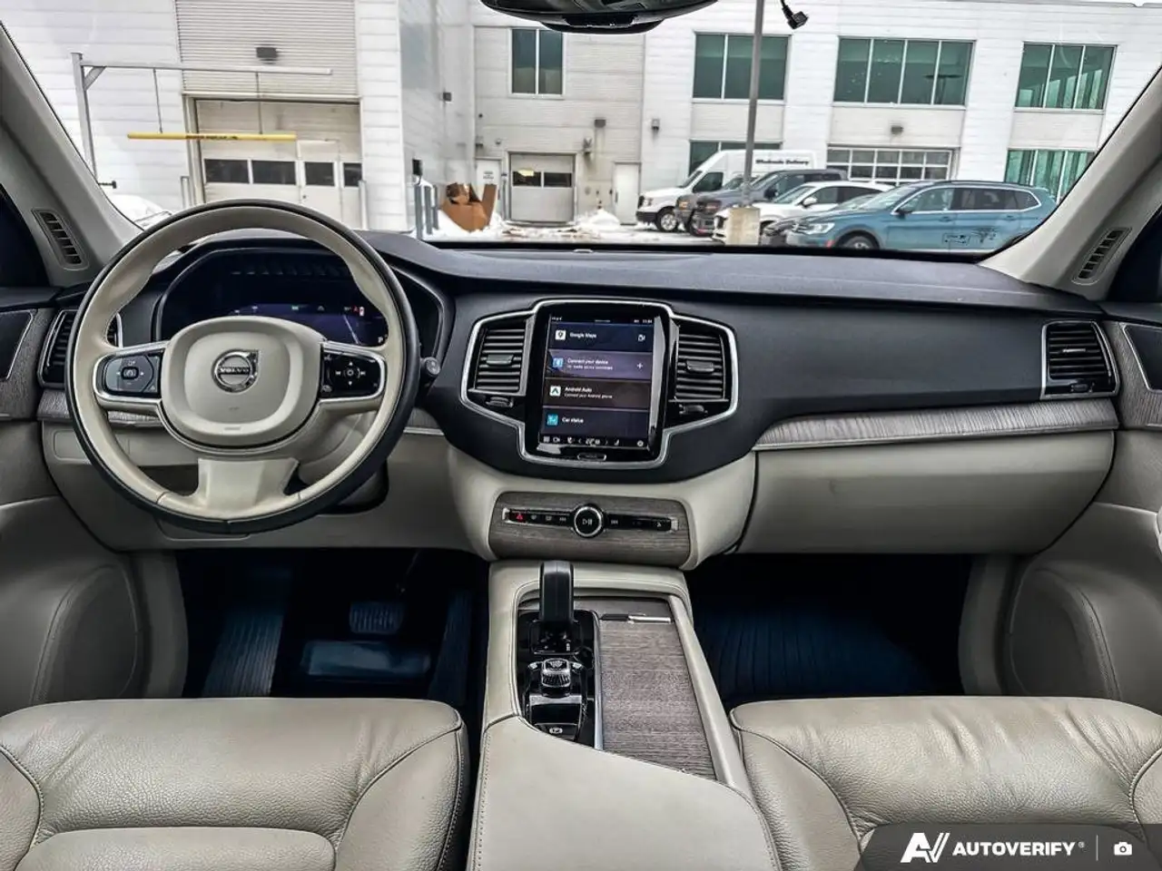 Volvo XC90 снимка Volvo XC90