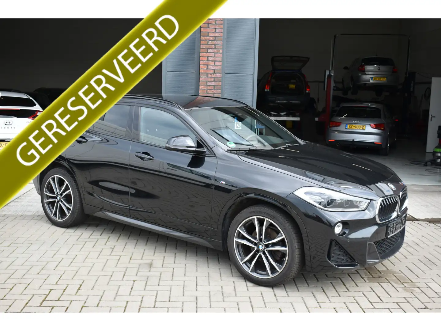 BMW X2 sDrive18d High Executive Edition - 1