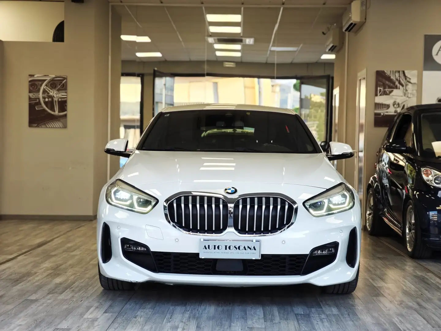 BMW 118 Serie 1 F40 118d Msport auto Weiß - 1