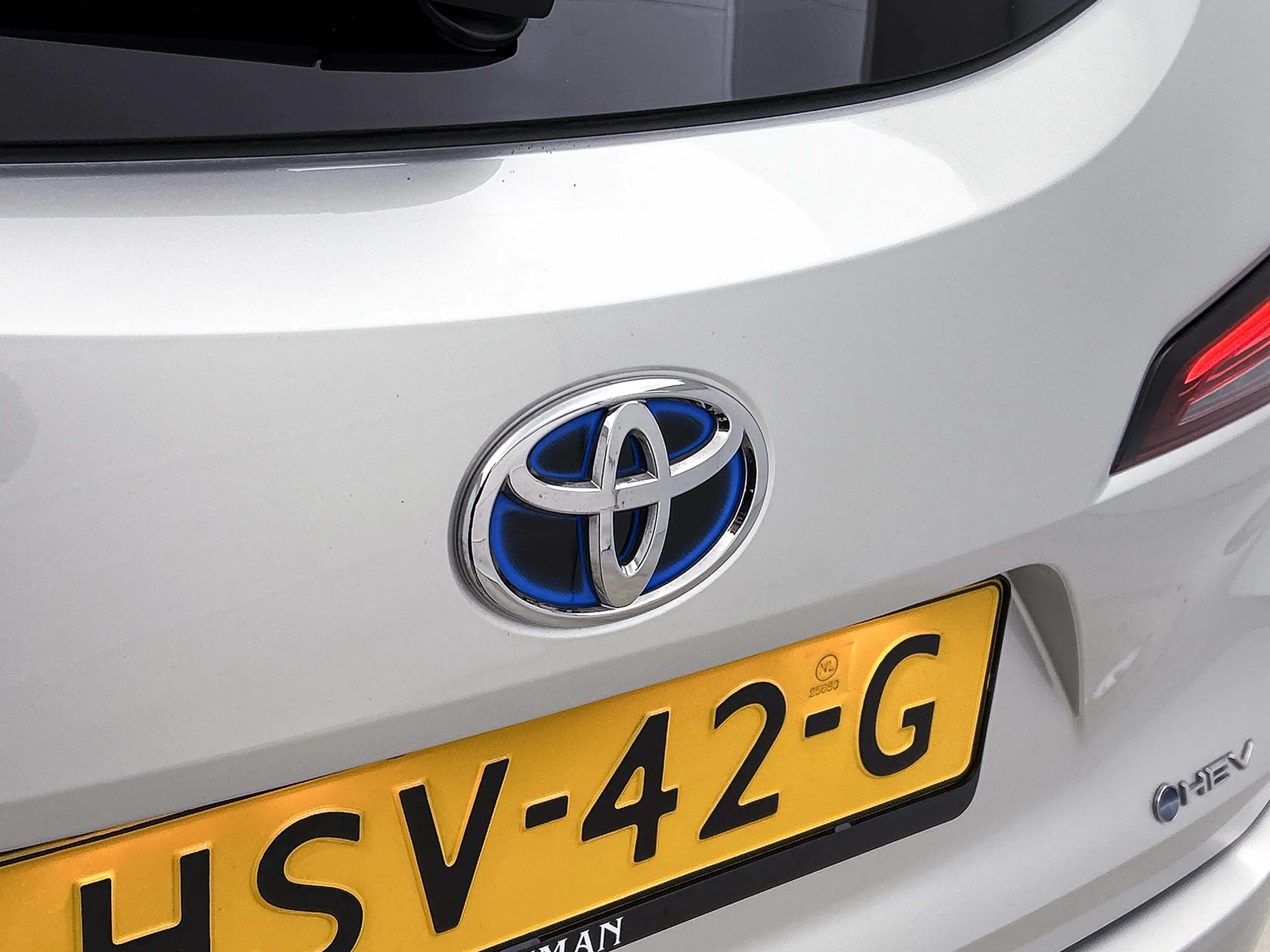 Toyota Corolla Touring Sports Hybrid 140 Dynamic Foto's nu wel go — photo 5