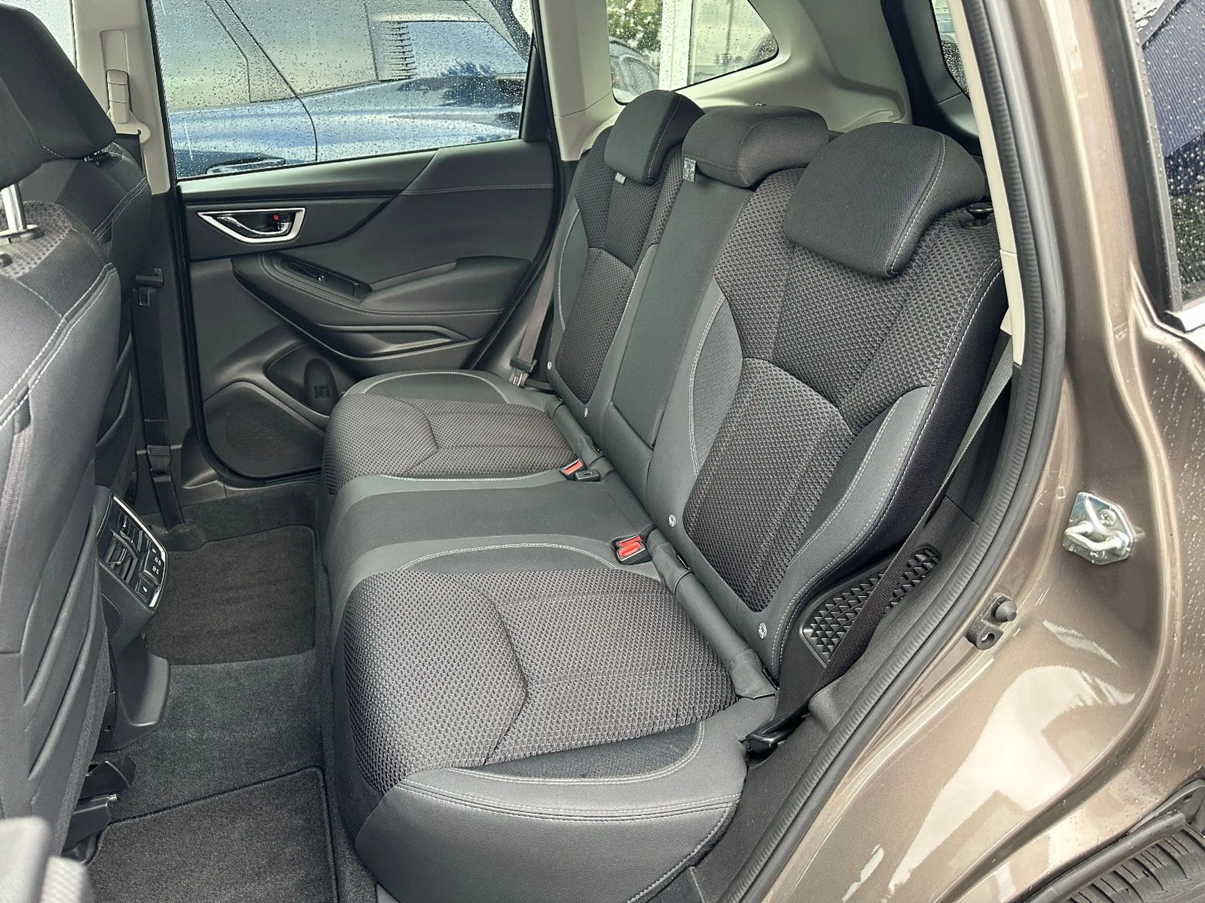 Subaru Forester 2.0ie Lineartronic Comfort — photo 8