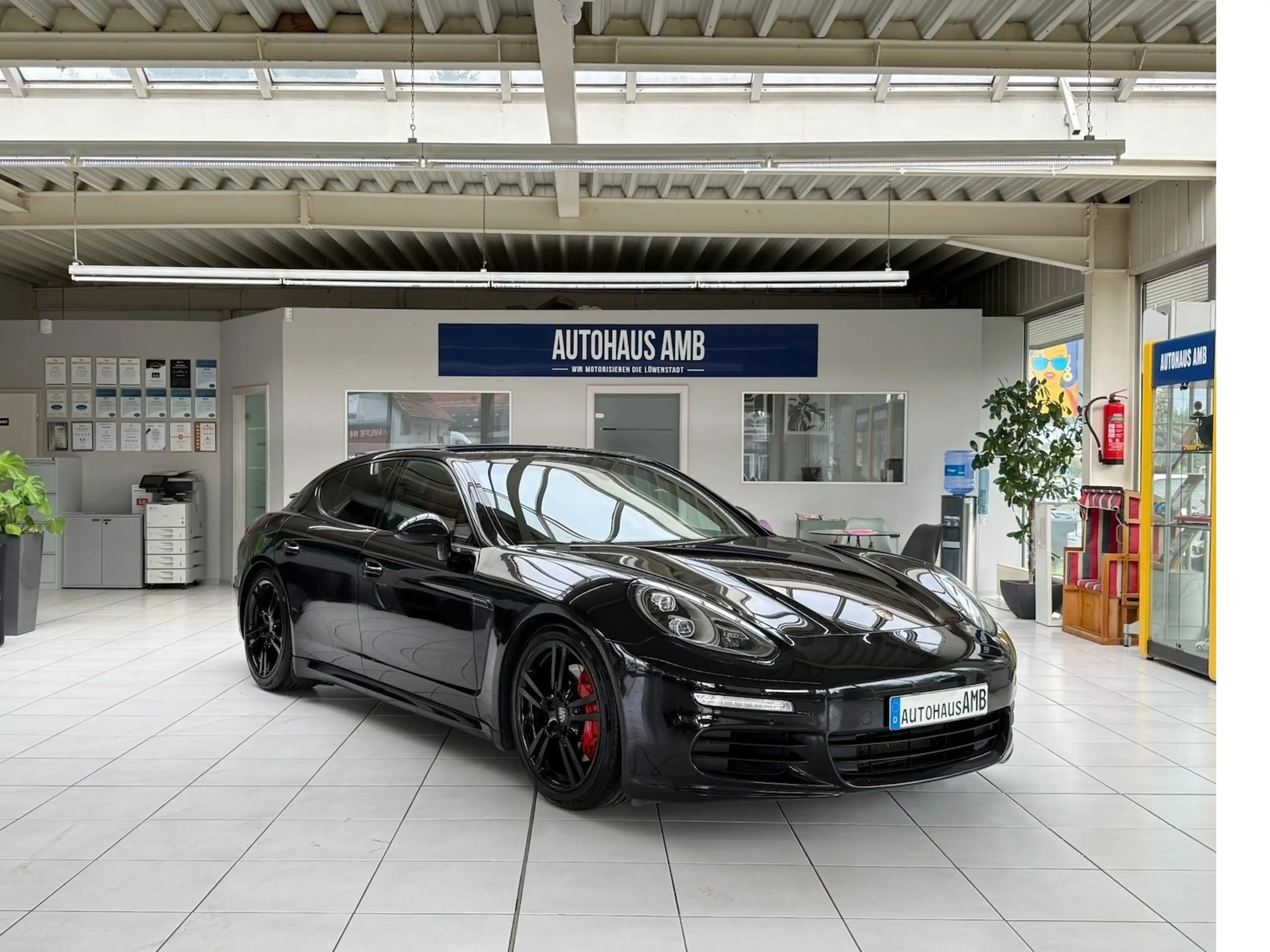 Porsche Panamera 3.0 Diesel Luft Leder Bi-Xenon Kamera — photo 3