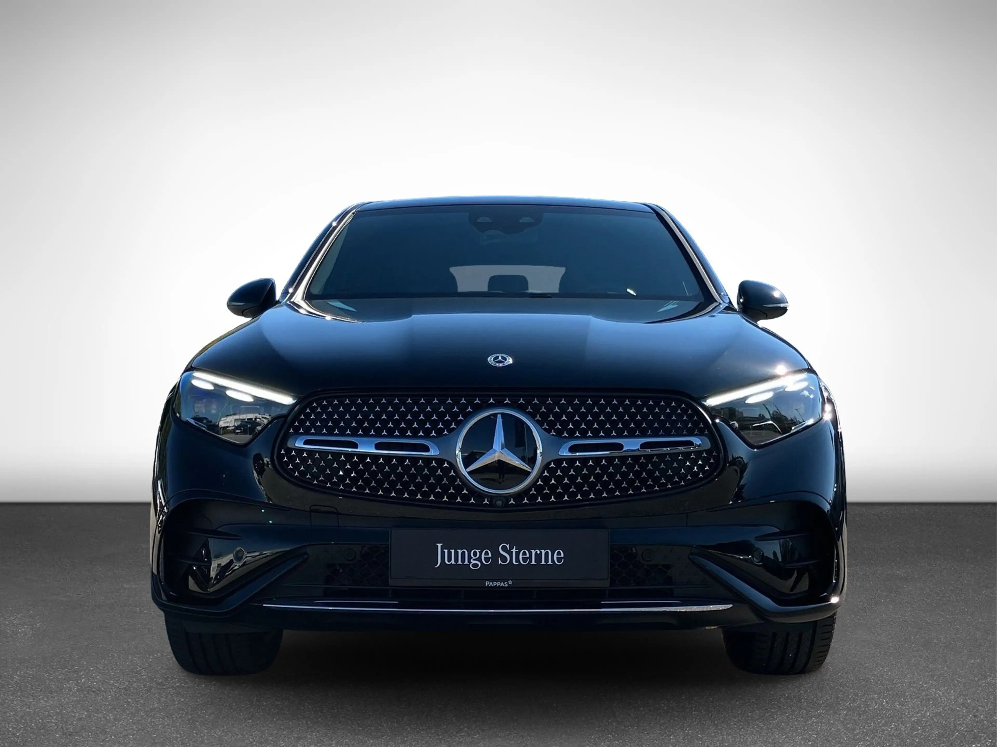 Mercedes-Benz GLC 200 d 4MATIC Coupé Österreich-Edition SHZ — photo 4