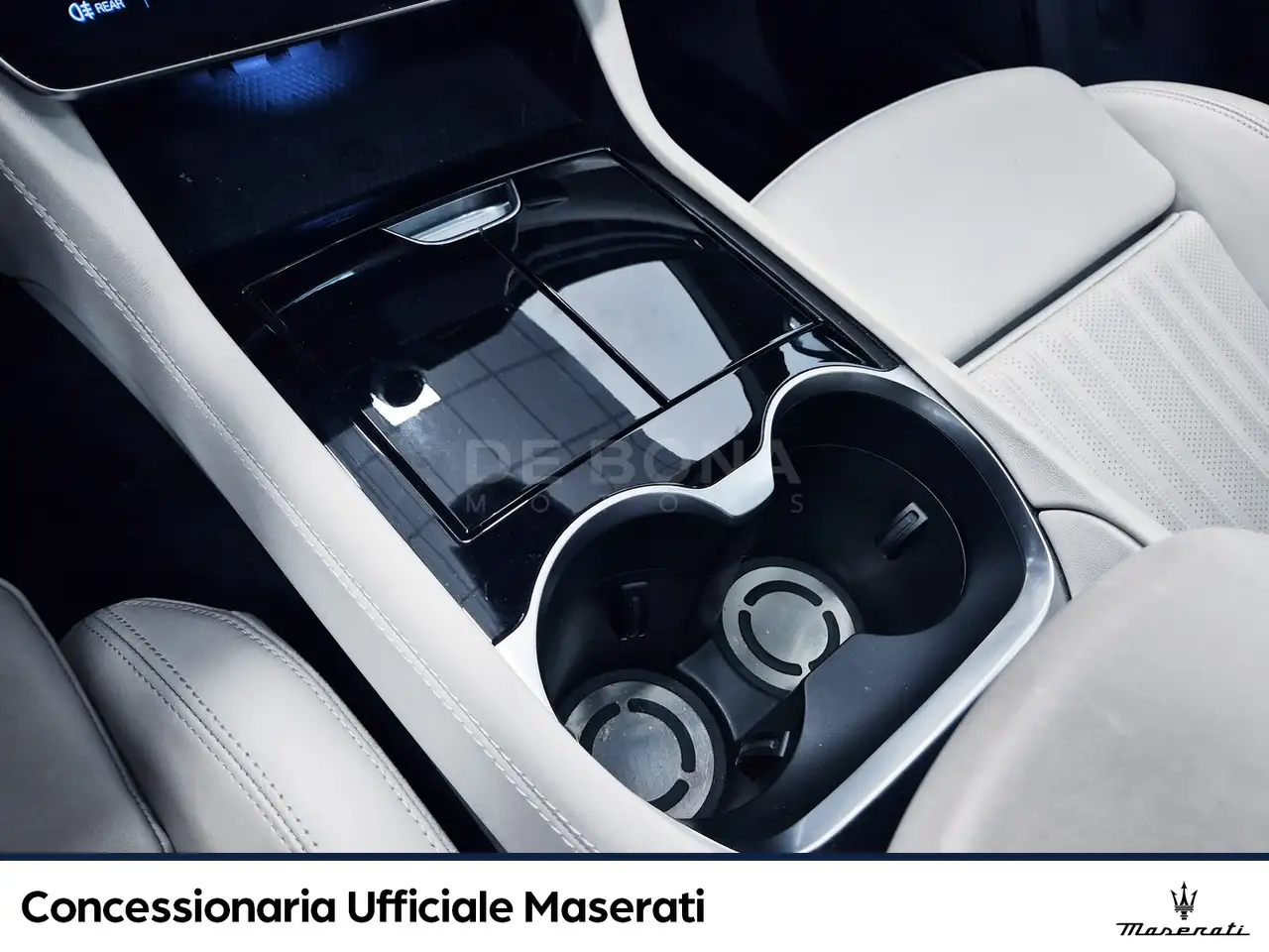 Maserati Grecale 2023 — фото 12