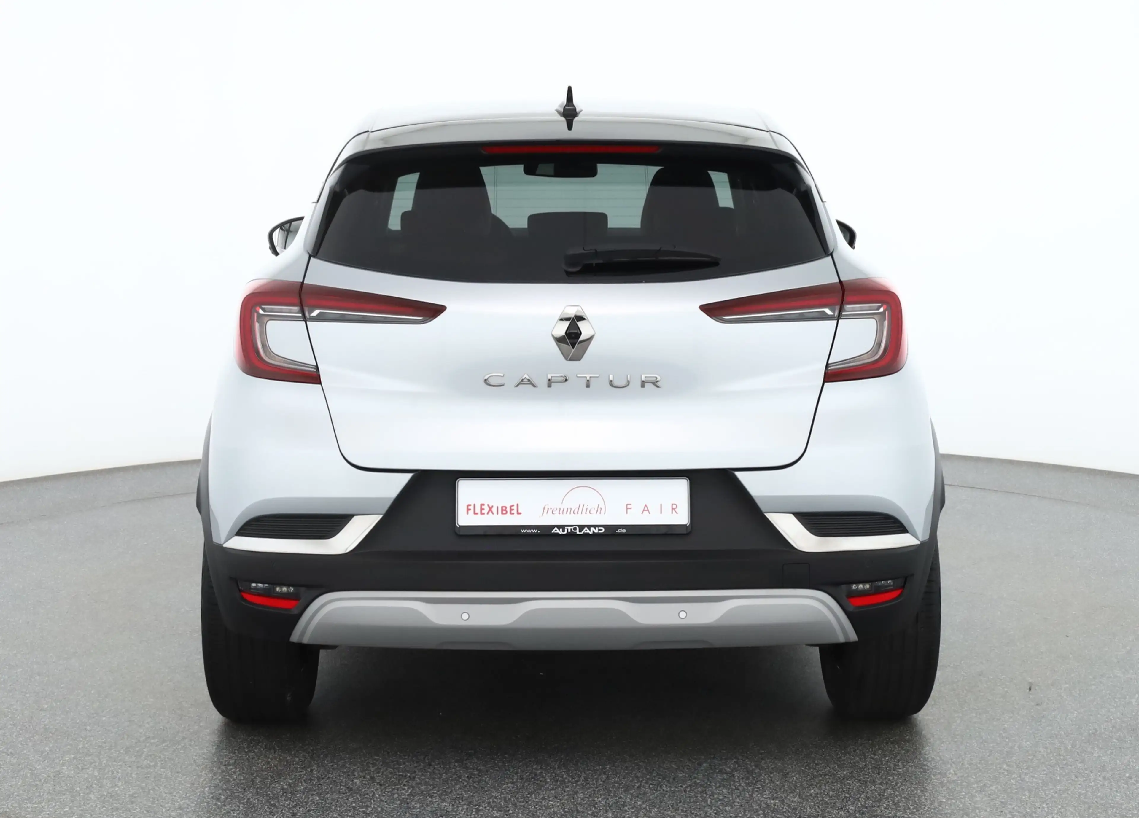Renault Captur 1.3 TCe M-Hybrid Techno LED Navi Kamera — photo 4