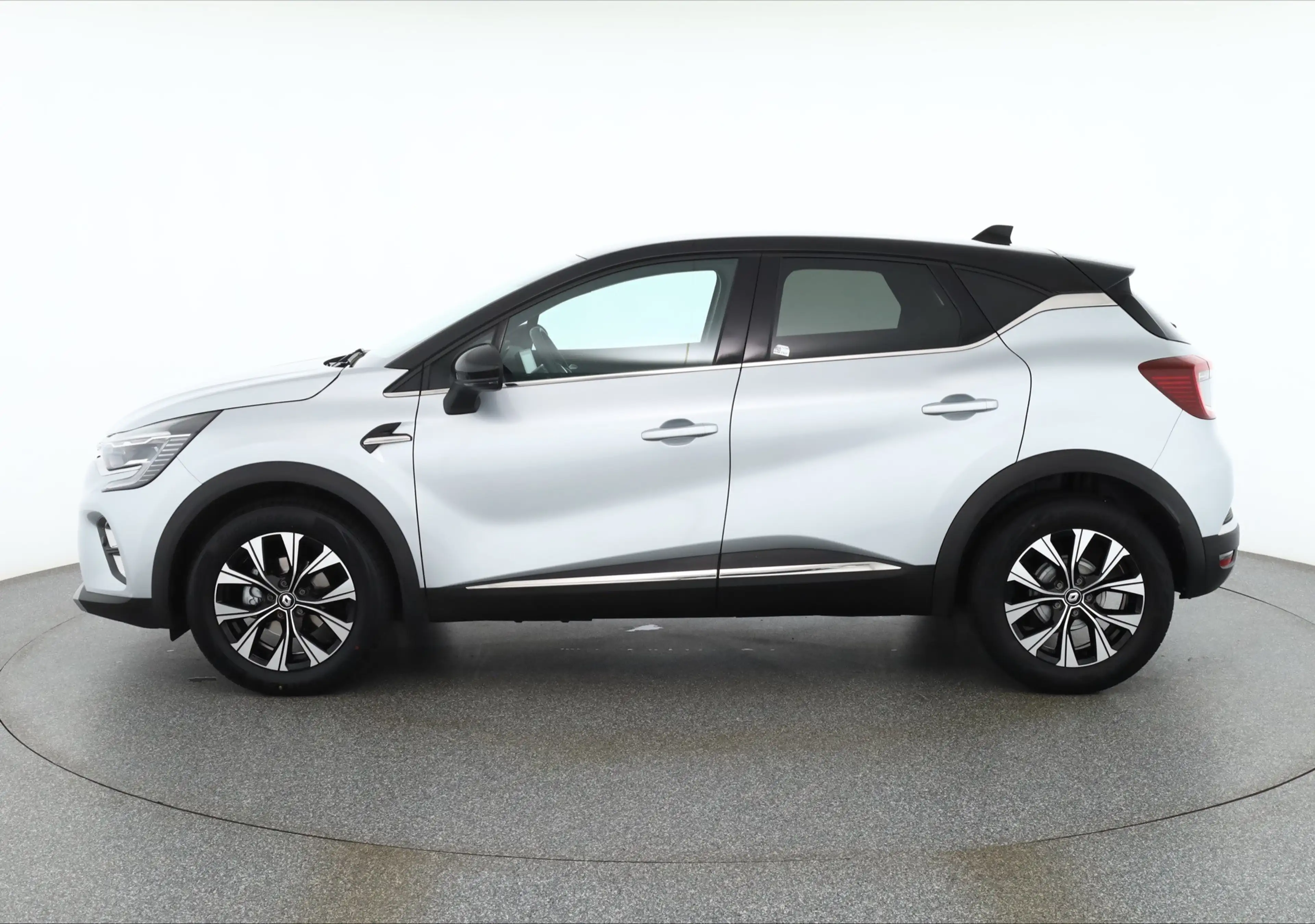 Renault Captur 1.3 TCe M-Hybrid Techno LED Navi Kamera — photo 2