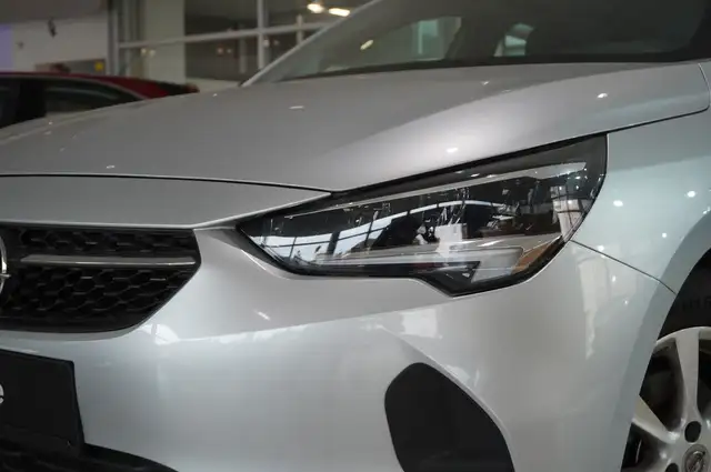 Opel Corsa view 4