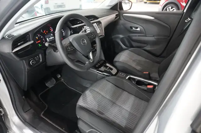 Opel Corsa view 12