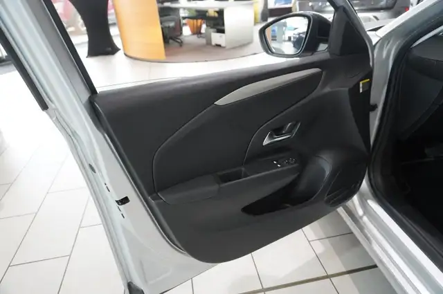 Opel Corsa view 14