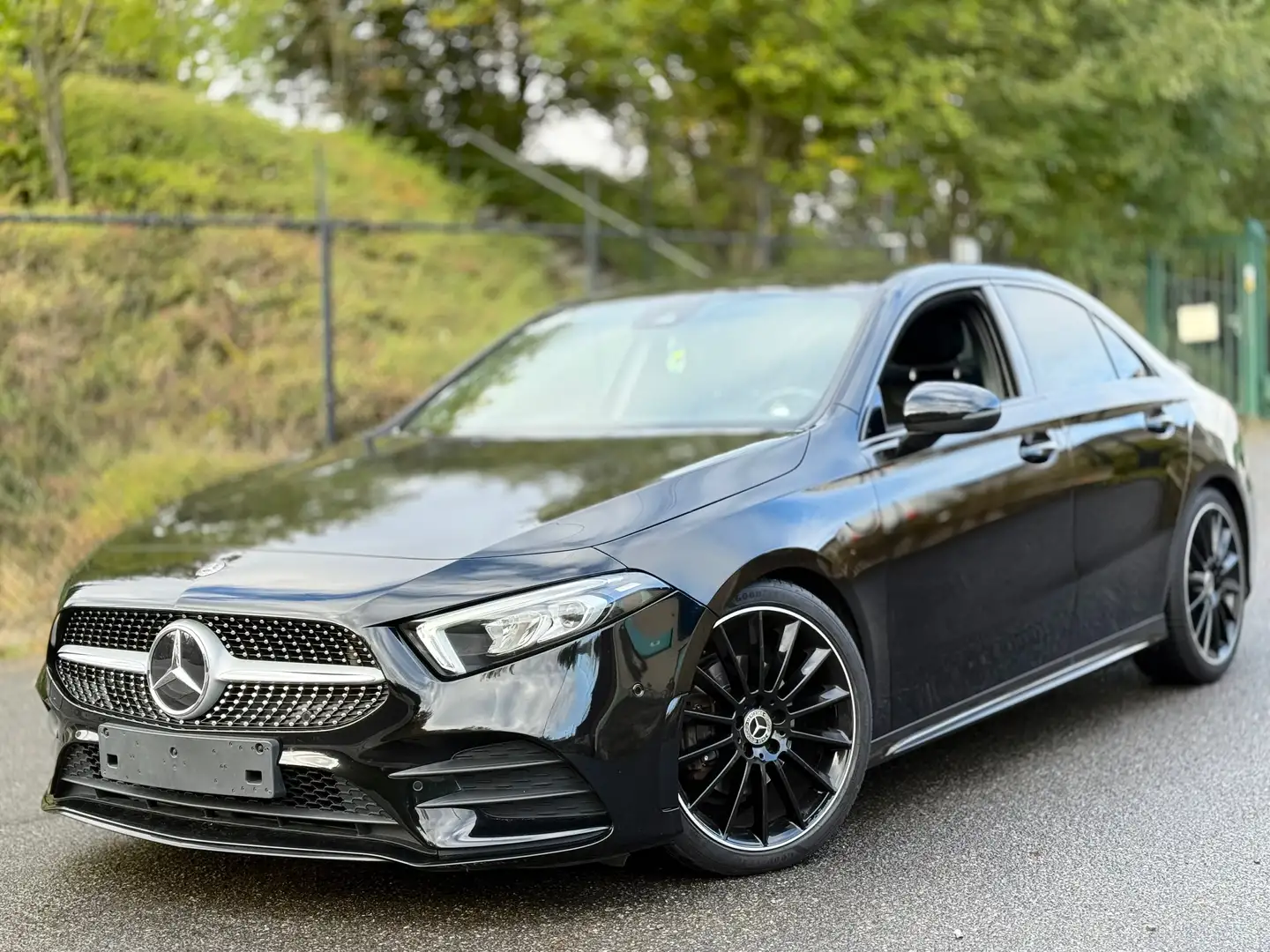 Mercedes-Benz A 200 AMG Line Automatique Negro - 1