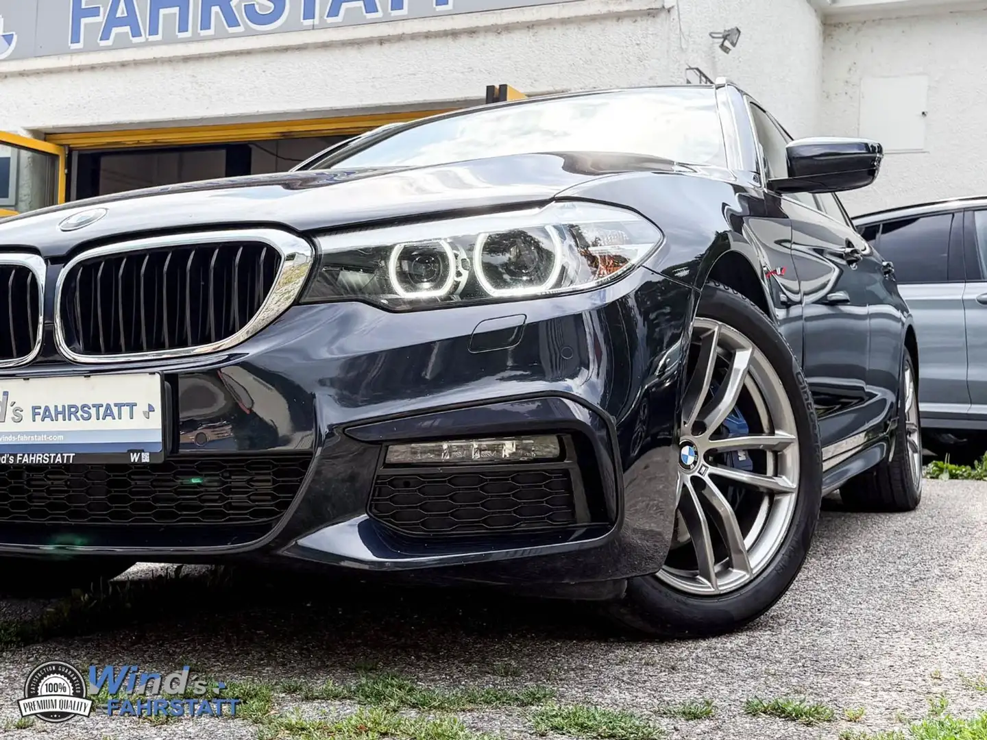 BMW 530 d xDrive M Sport Voll !!! Schwarz - 2