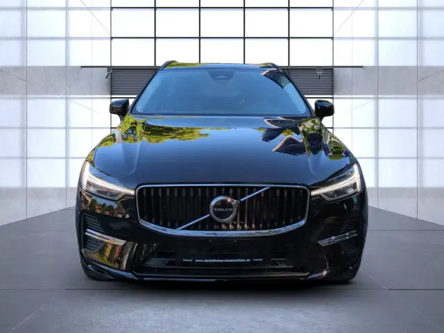Volvo XC60 view 9