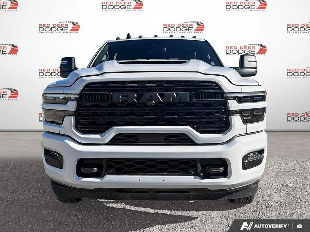 RAM 3500 снимка RAM 3500