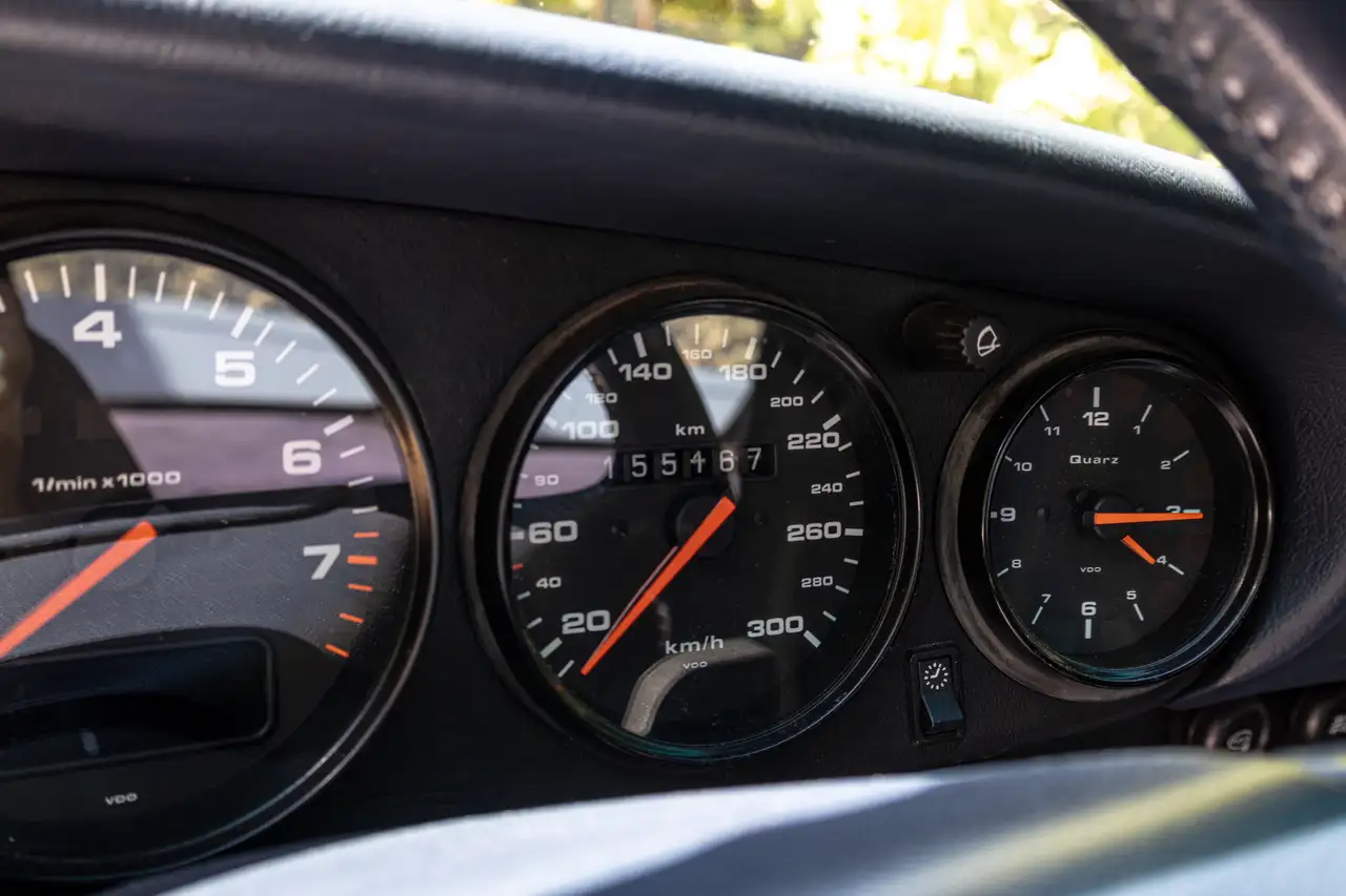 Porsche 911 Cabriolet Carrera 2, foto 10