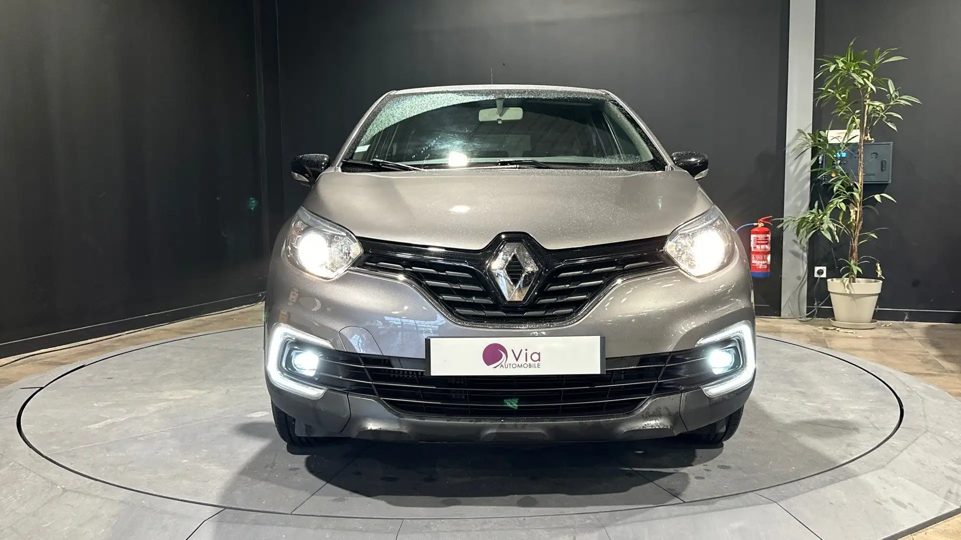 Renault Captur TCe 90 Business Gris - 2