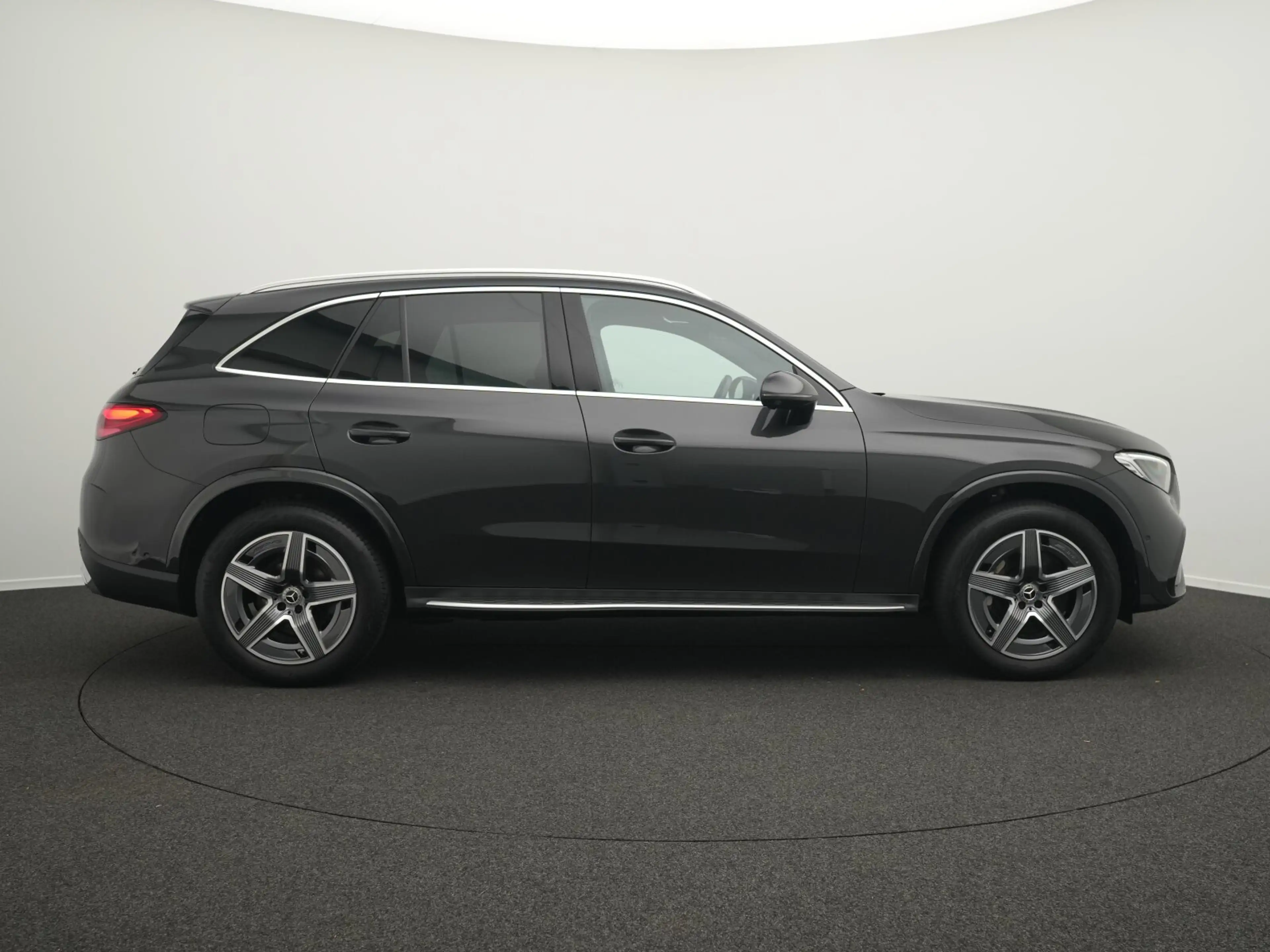 Mercedes-Benz GLC 300 GLC 300 d 4MATIC AMG Line Advanced Plus  Navi/LED — photo 5