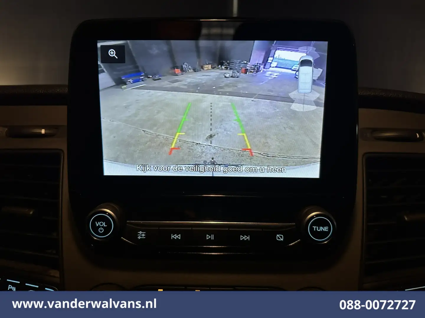 Ford Transit 2.0 TDCI 170pk L3H2 Euro6 Airco | Camera | Apple C Blanc - 2