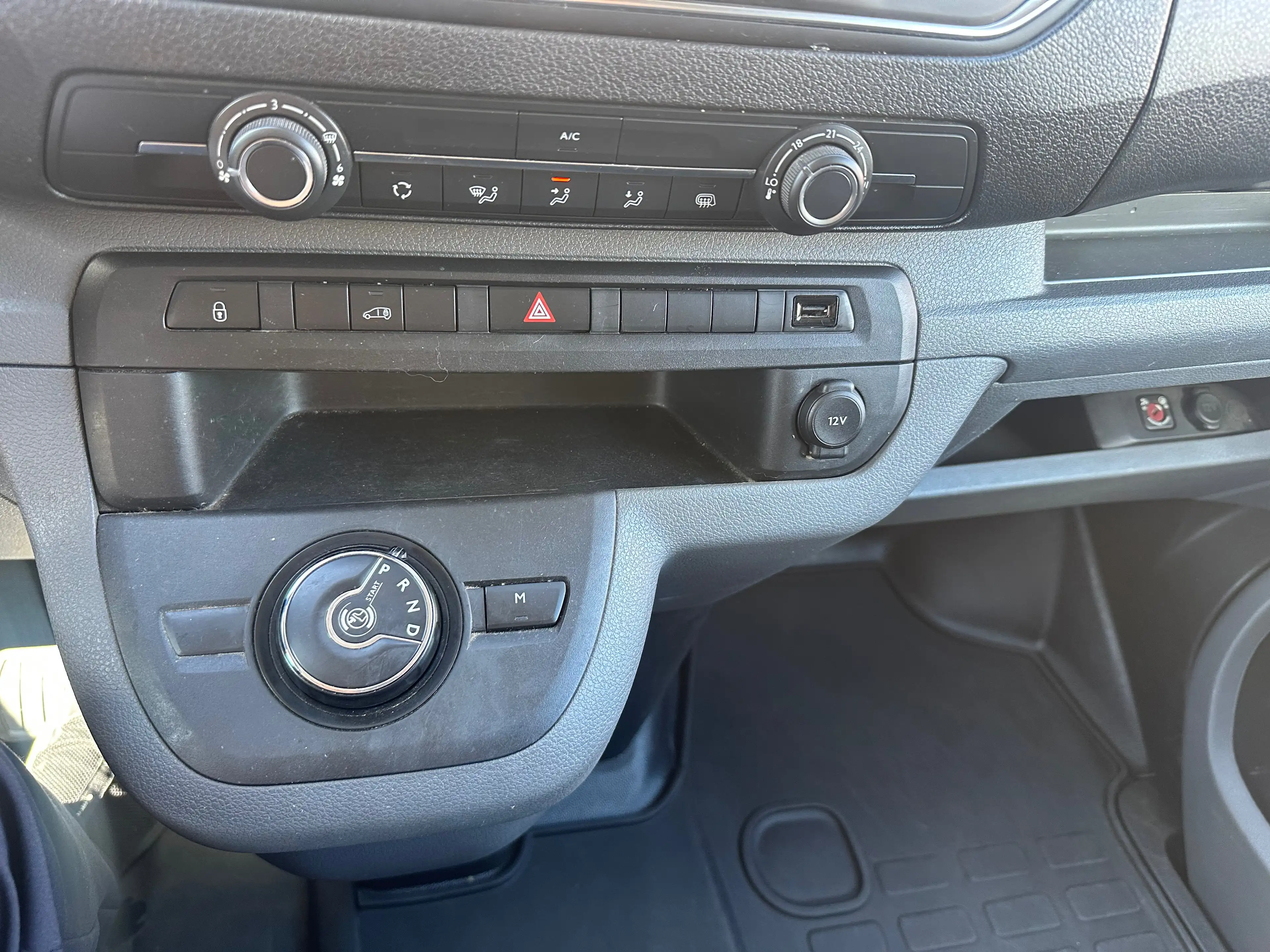 Peugeot Expert 2.0 BlueHDi L2 Navi/Cam/Dakdarger/CC/Garantie — photo 12