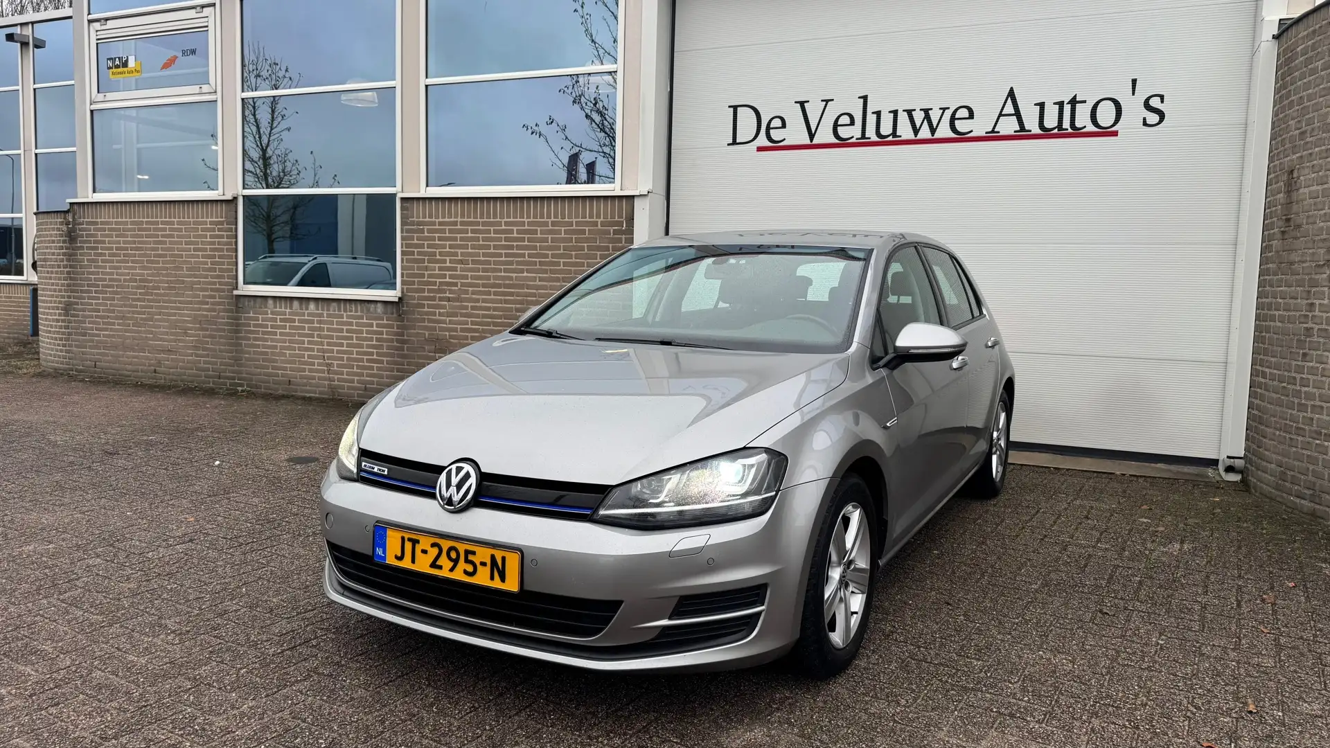 Volkswagen Golf 1.6 TDI BlueMotion Comfortline |Trkhk|Cruise Gris - 2